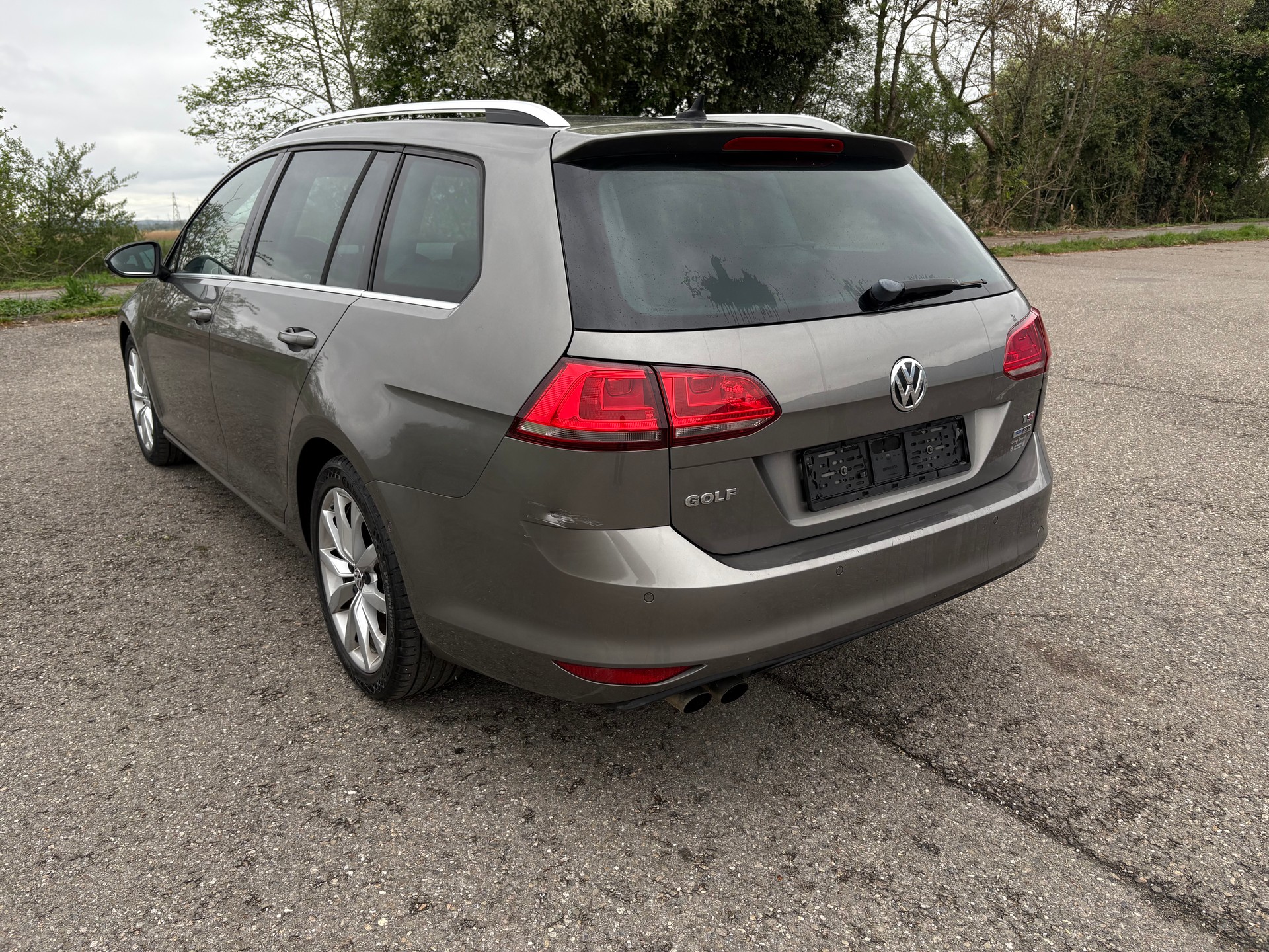 VW Golf Variant 1.4 TSI Comfortline DSG-image-5