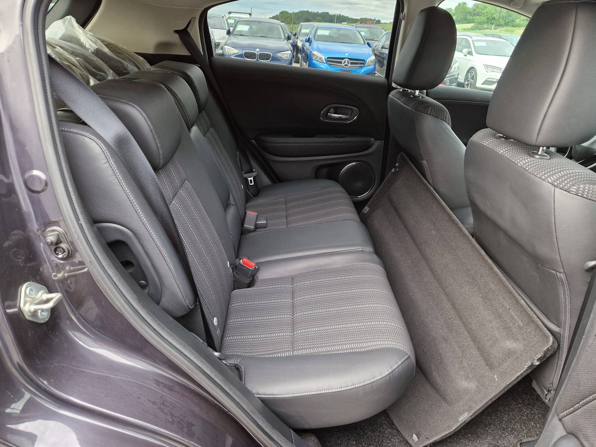HONDA HR-V 1.5i-VTEC Executive CVT-image-8