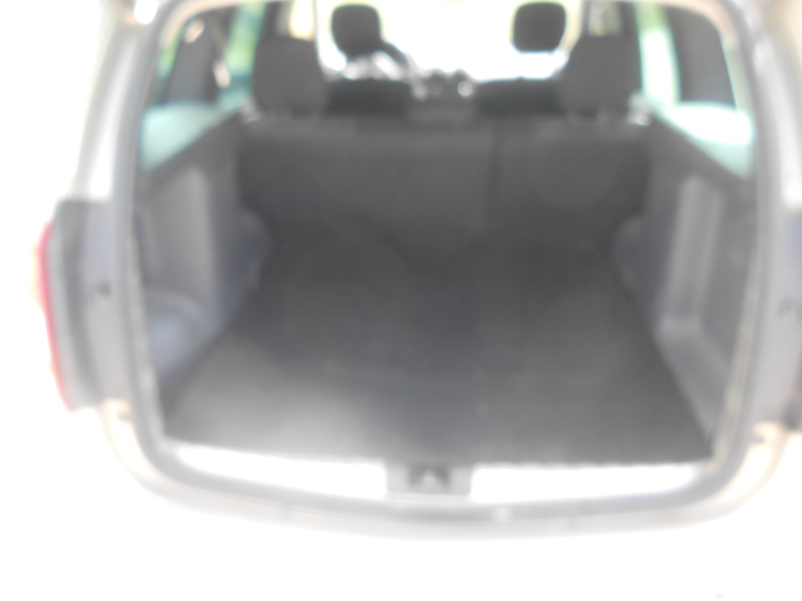 DACIA Duster 1.5 dCi Lauréate 4x4-image-14