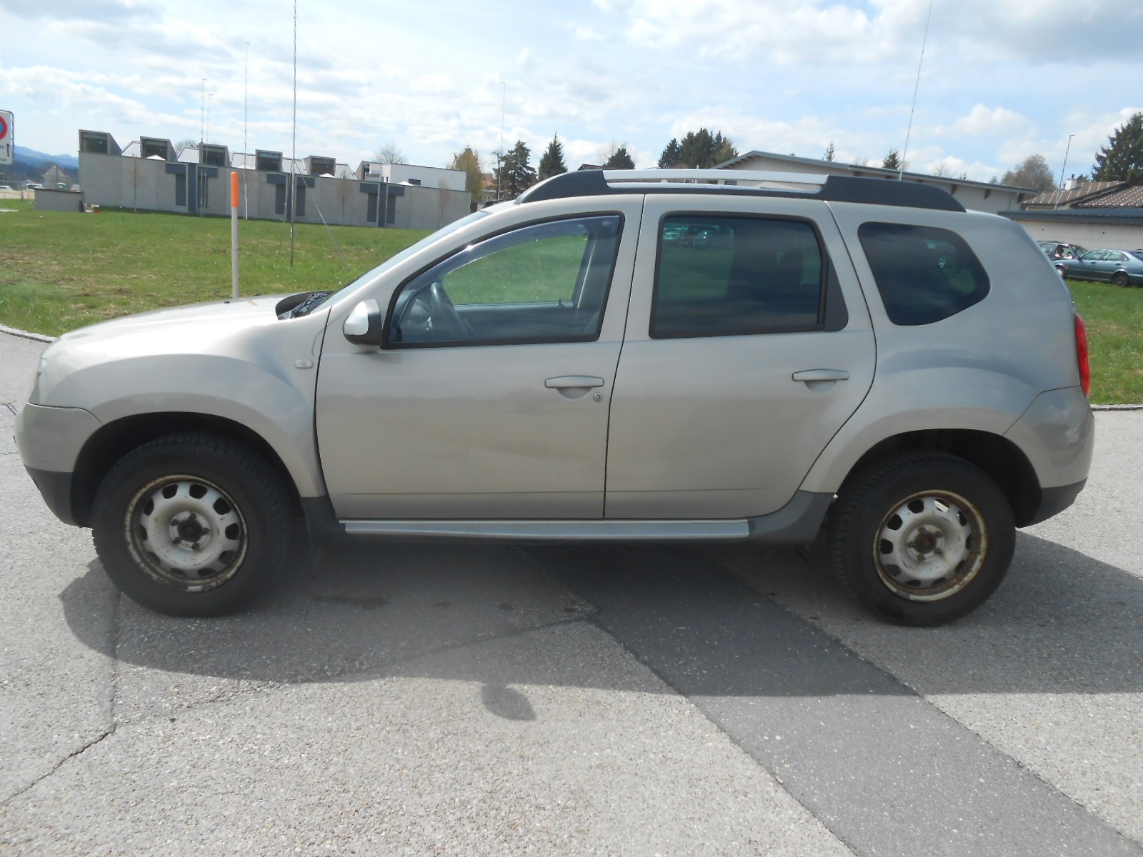 DACIA Duster 1.5 dCi Lauréate 4x4-image-7