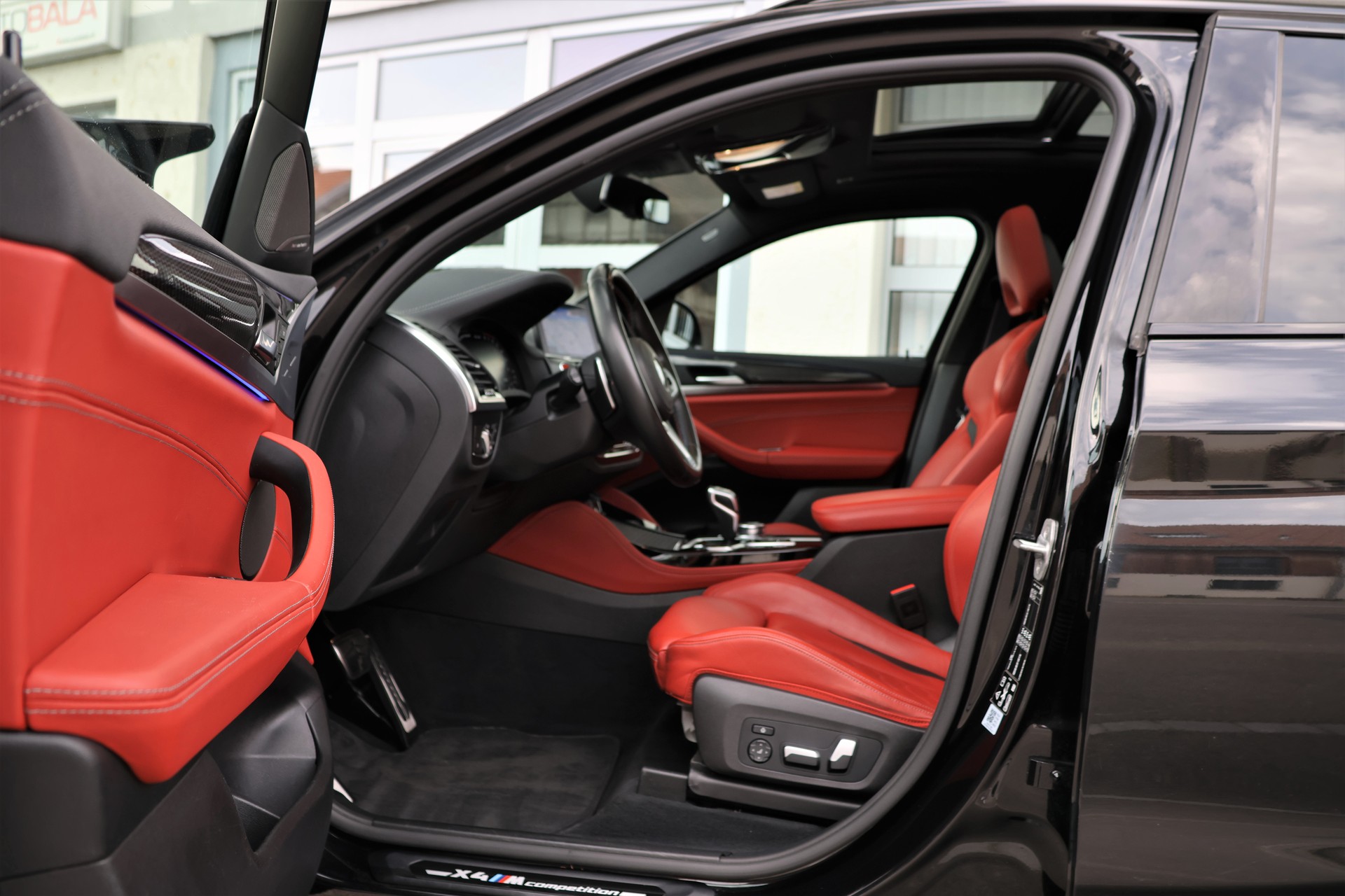 BMW X4M M Competition Steptronic (CH)-image-8