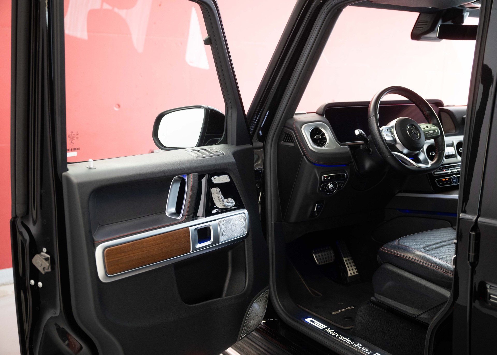 MERCEDES-BENZ G 500 AMG Line (Leasing 2.99%, 1st hand Swiss car, splendid condition)-image-31