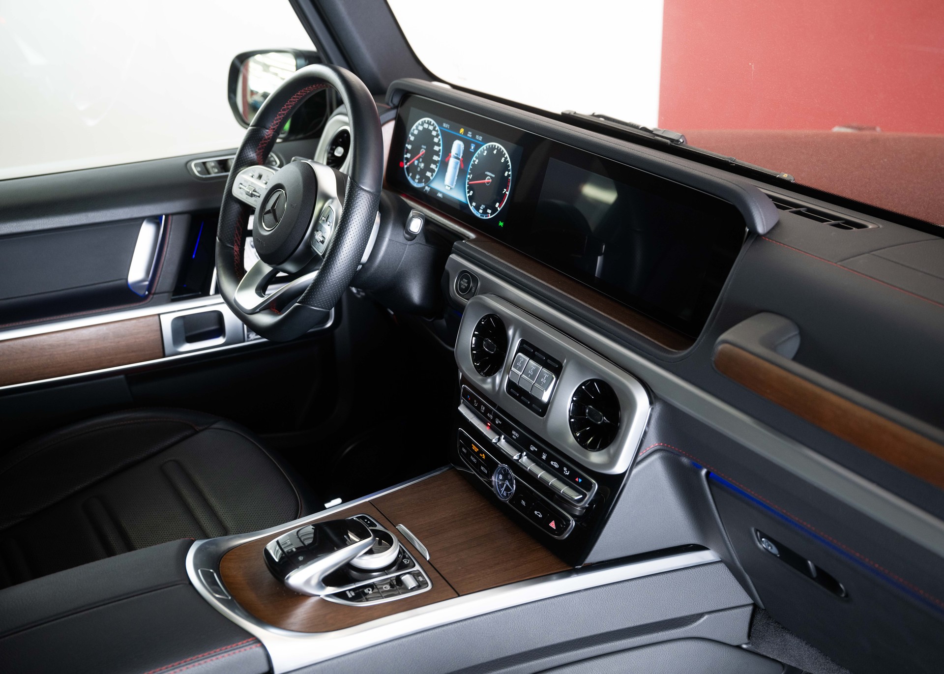 MERCEDES-BENZ G 500 AMG Line (Leasing 2.99%, 1st hand Swiss car, splendid condition)-image-20