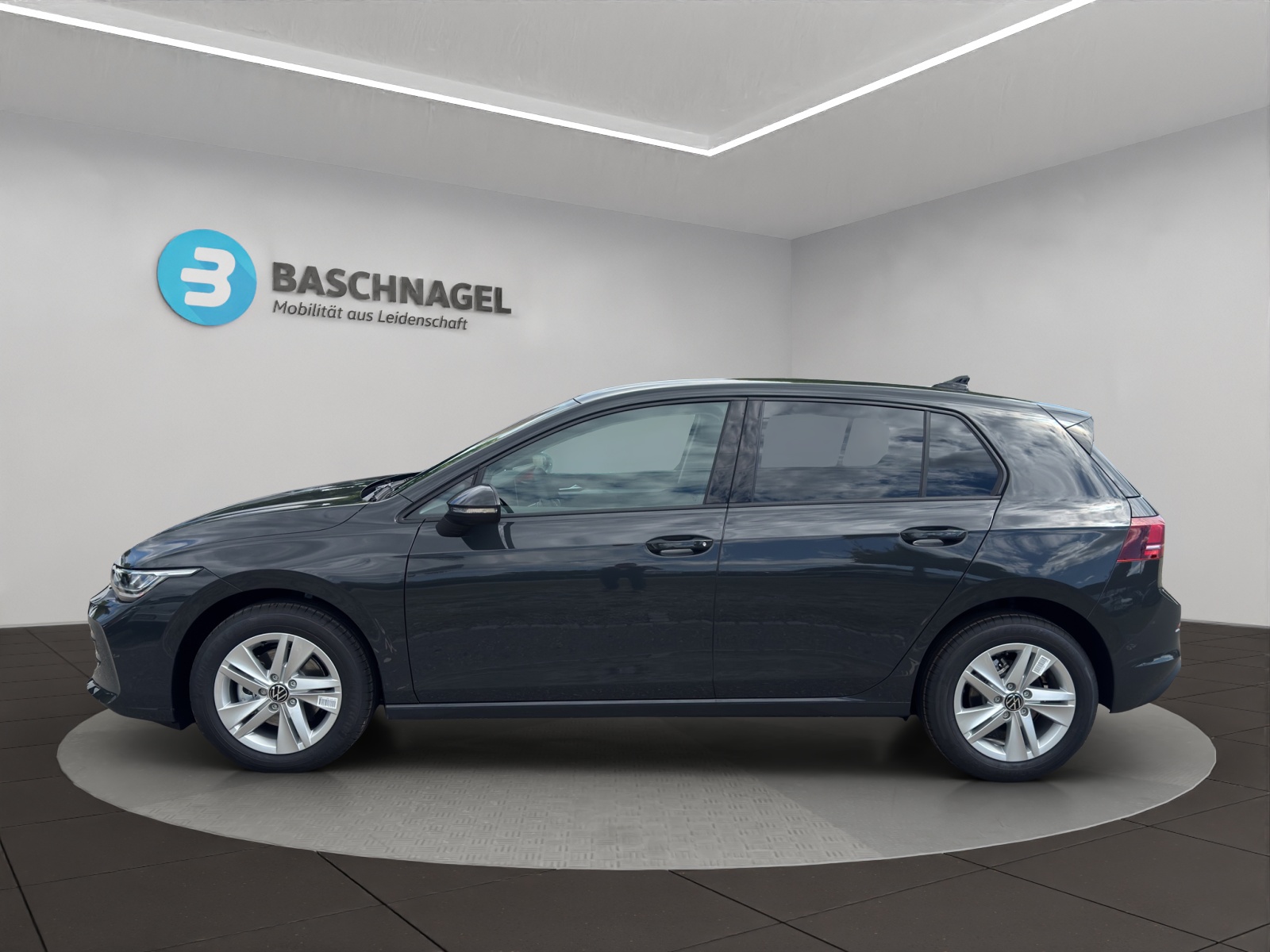VW Golf 1.5 e TSI mHEV Value DSG-showroom-element-1