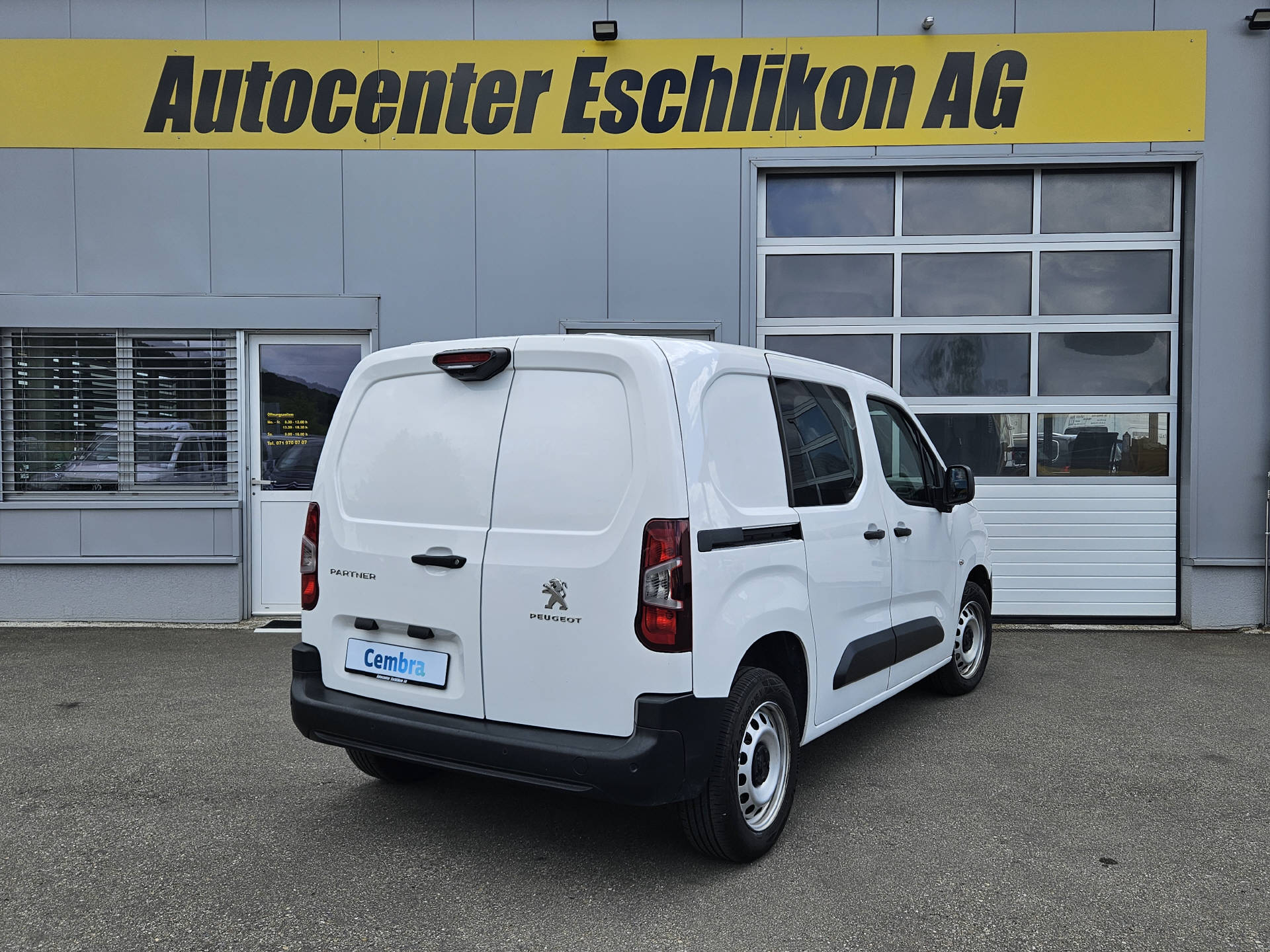 PEUGEOT Partner Kaw. 1000 Standard 1.5 BlueHDI 130 Asphalt S/S-image-5