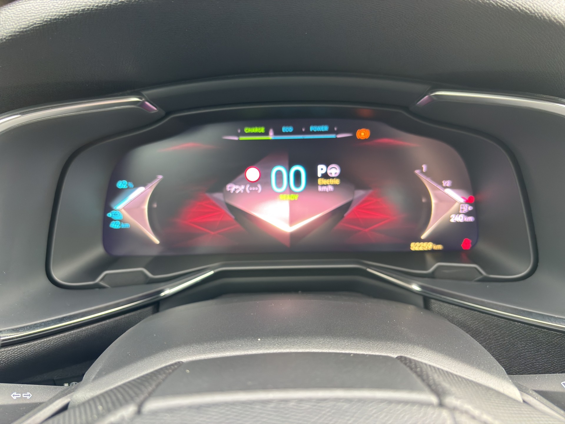 DS AUTOMOBILES DS 7 E-Tense 300 4x4 Ligne Noire-image-5