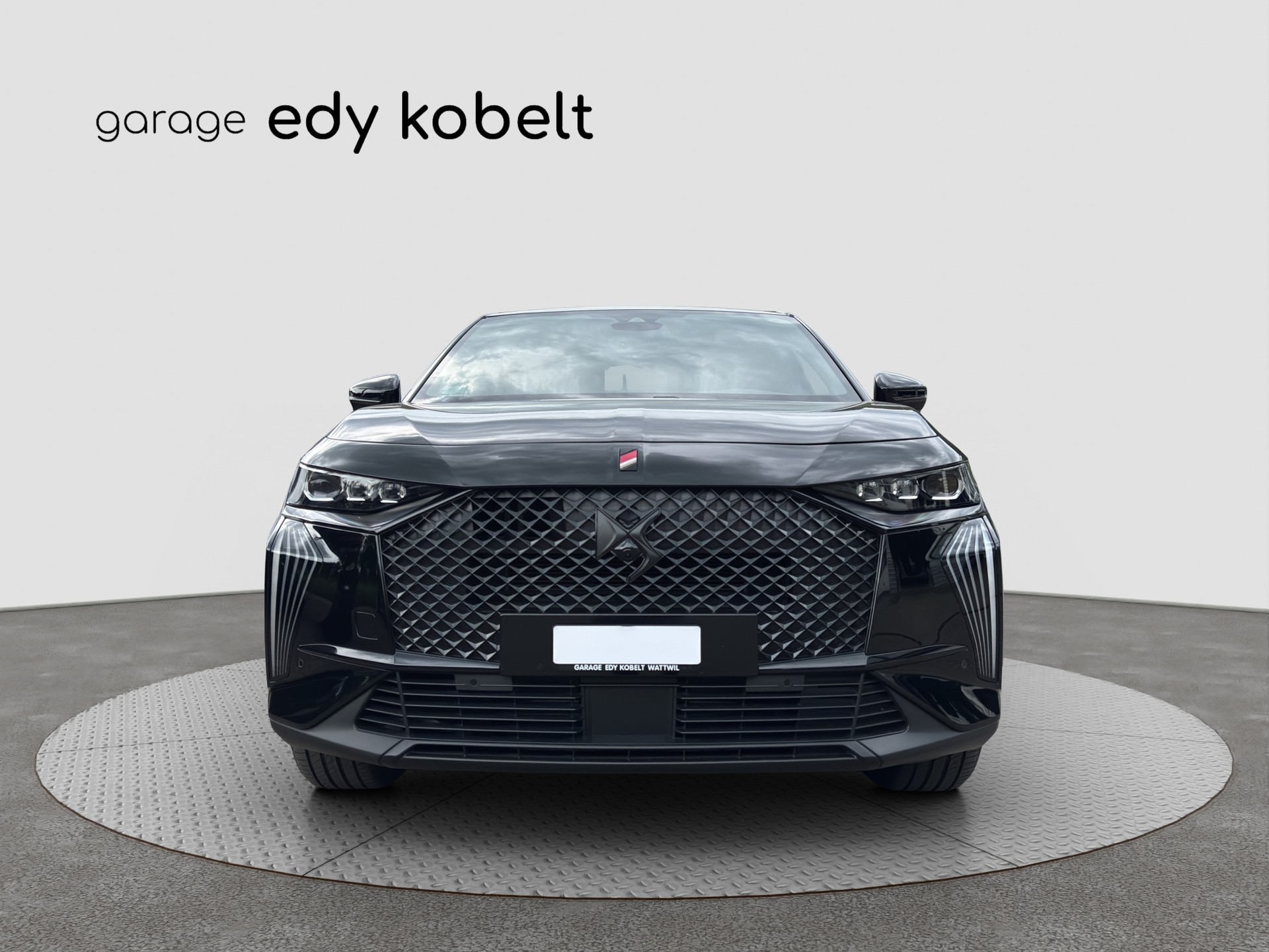 DS AUTOMOBILES DS 7 E-Tense 300 4x4 Ligne Noire-showroom-element-2