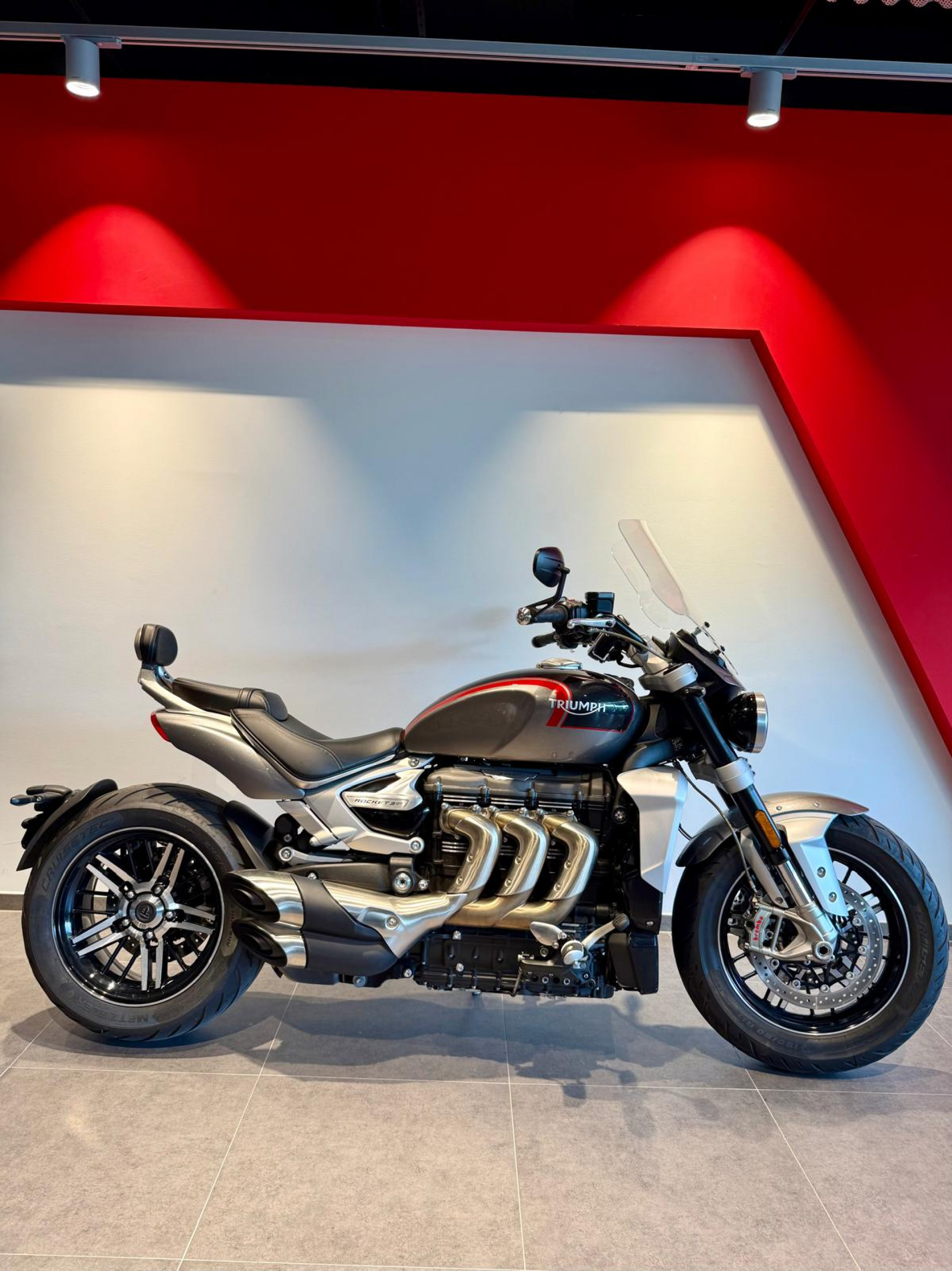 TRIUMPH Rocket 3 GT 221-image-1
