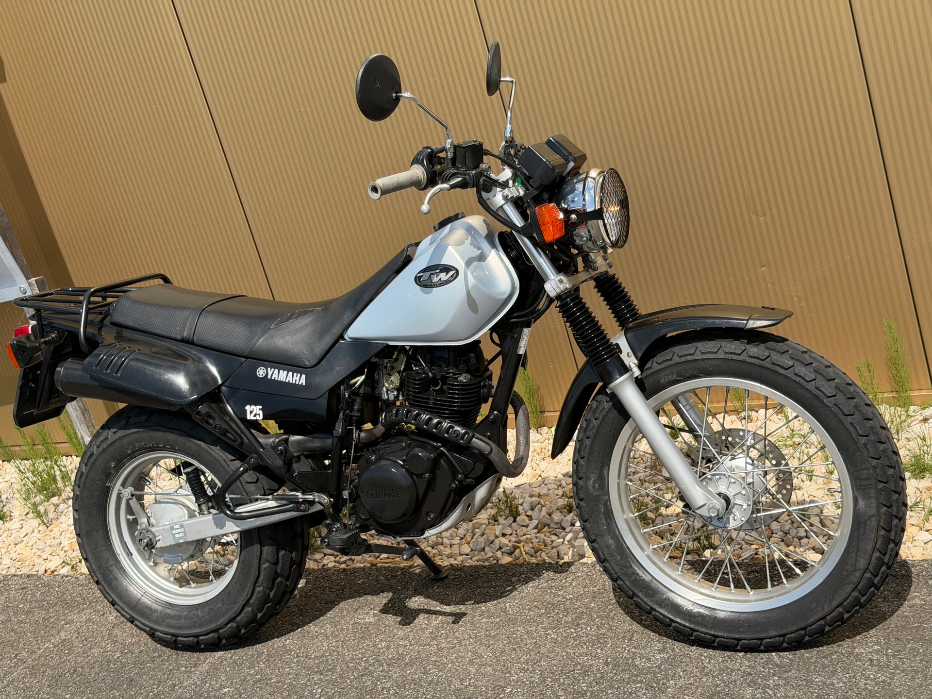 YAMAHA TW 125-image-2