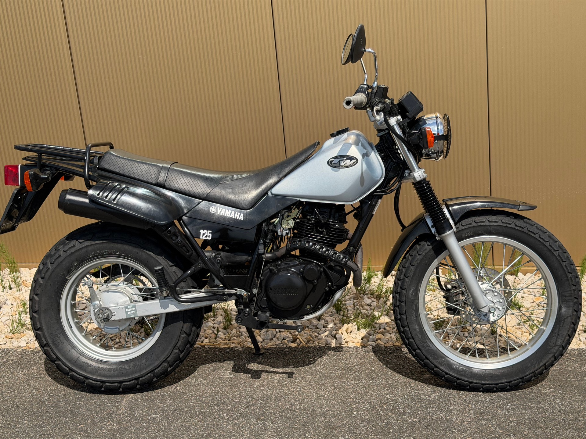 YAMAHA TW 125-image-3