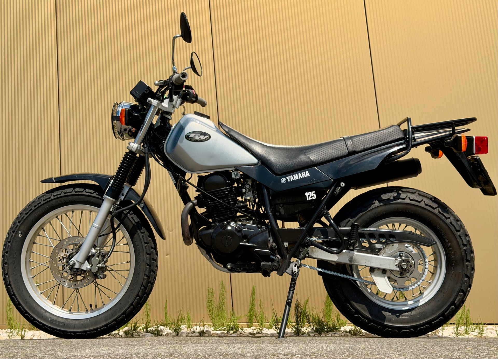 YAMAHA TW 125-image-10