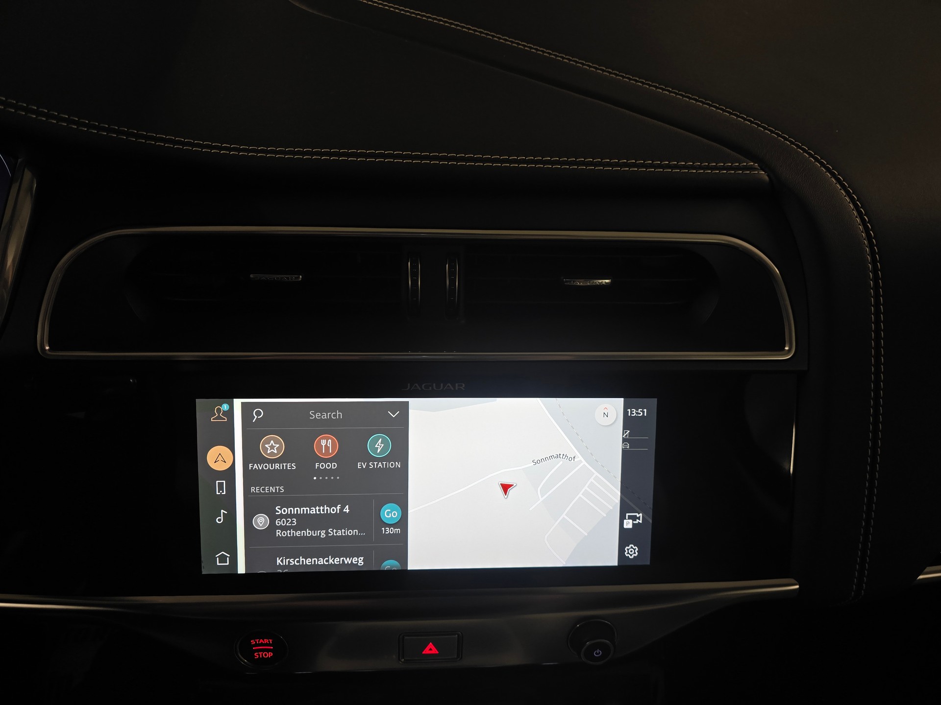 JAGUAR I-Pace EV400 HSE AWD-image-13