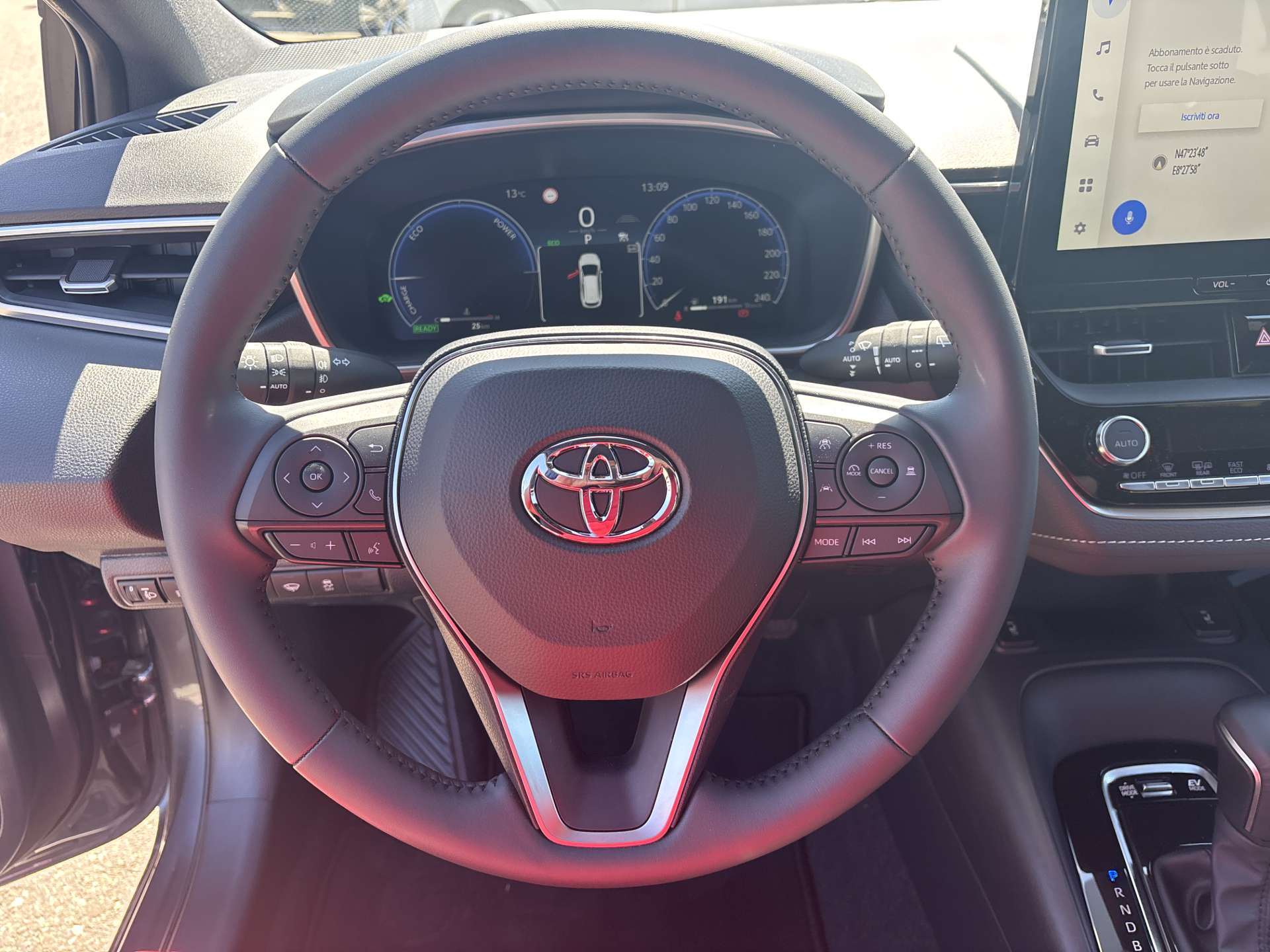 TOYOTA Corolla Touring Sports 1.8 HSD Comfort e-CVT Automat-image-15