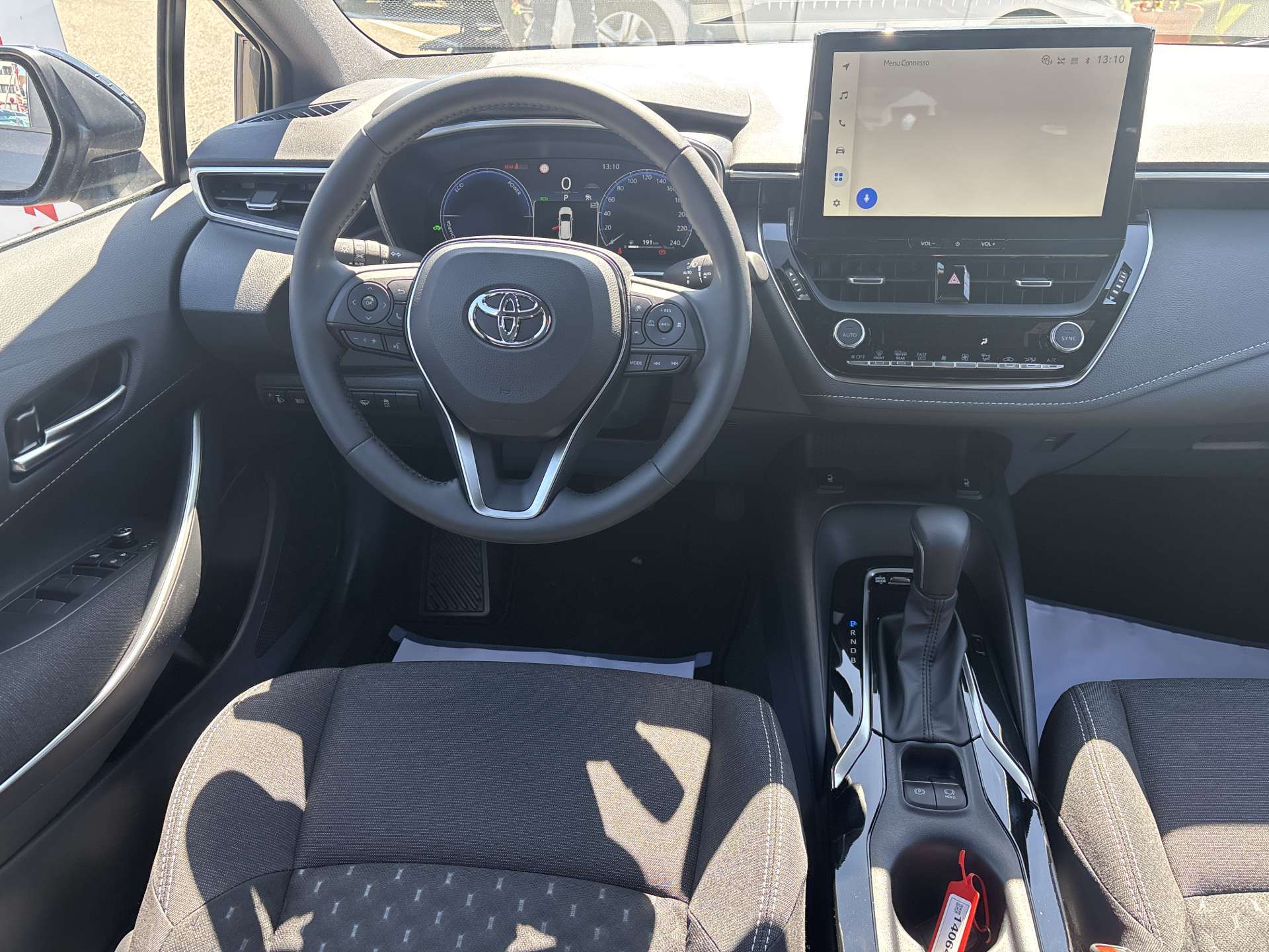TOYOTA Corolla Touring Sports 1.8 HSD Comfort e-CVT Automat-image-4