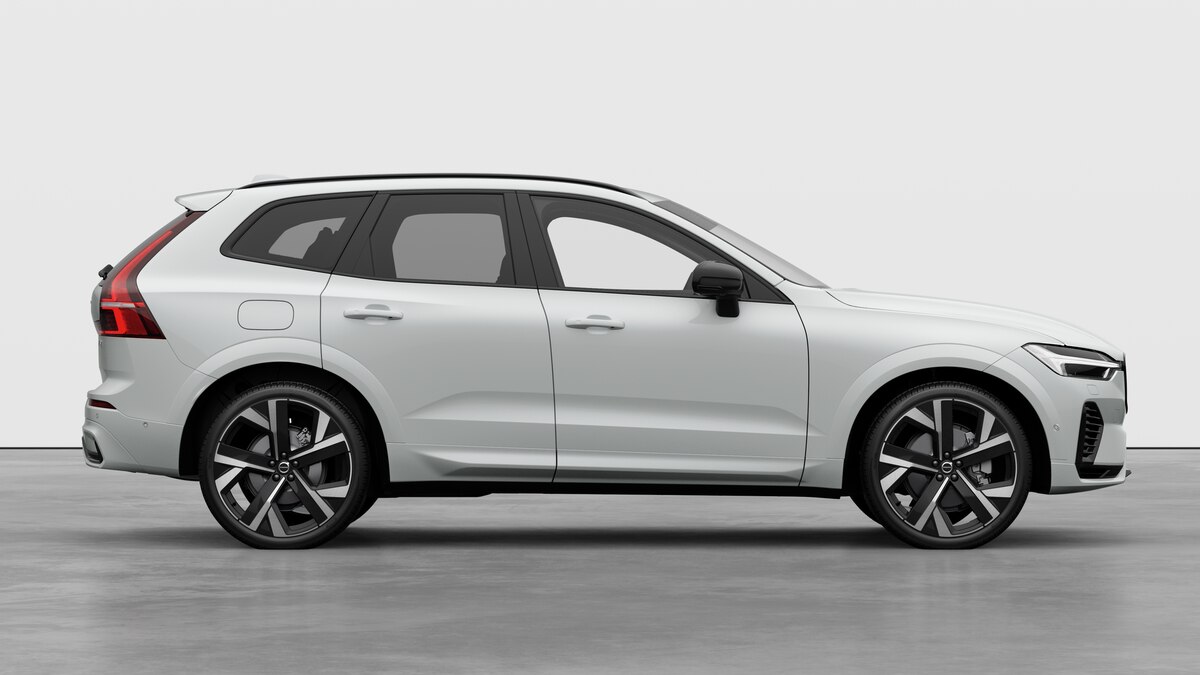 VOLVO XC60 2.0 T8 TE Ultra Dark eAWD-showroom-element-3