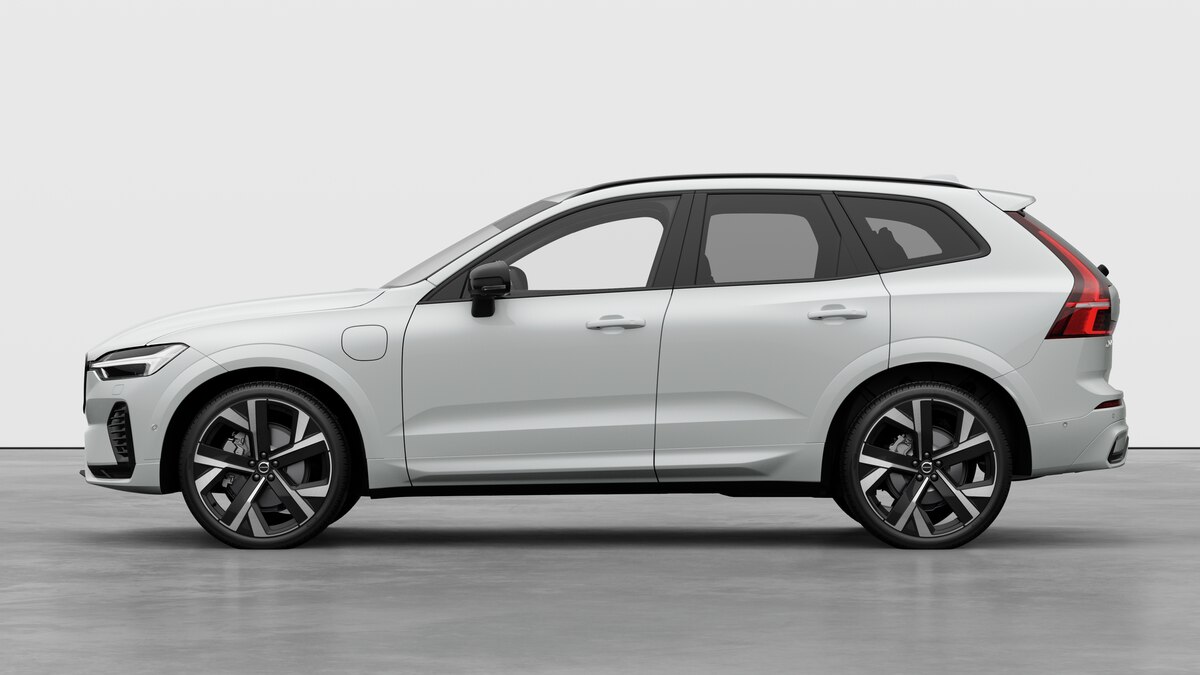VOLVO XC60 2.0 T8 TE Ultra Dark eAWD-showroom-element-2