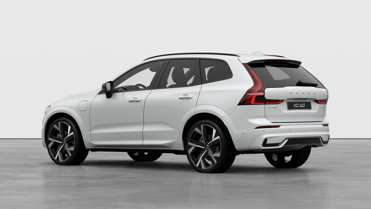 VOLVO XC60 2.0 T8 TE Ultra Dark eAWD-showroom-element-1
