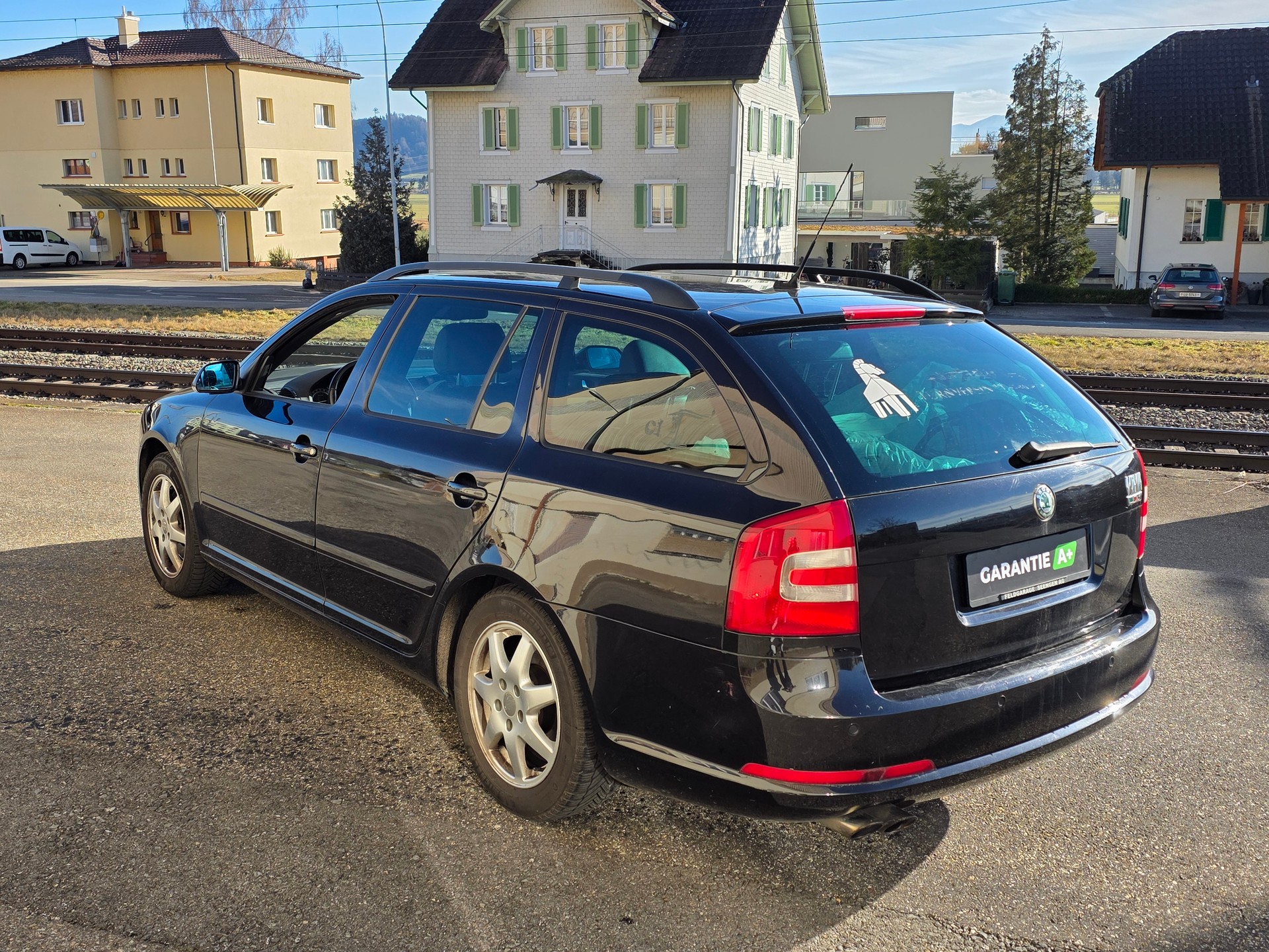 SKODA Octavia 2.0 TFSI RS-image-3