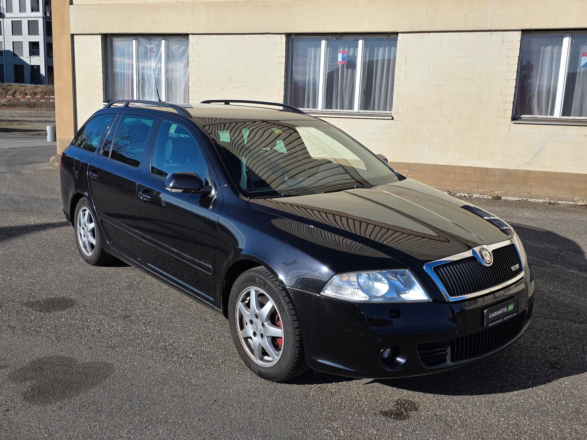 SKODA Octavia 2.0 TFSI RS-image-1