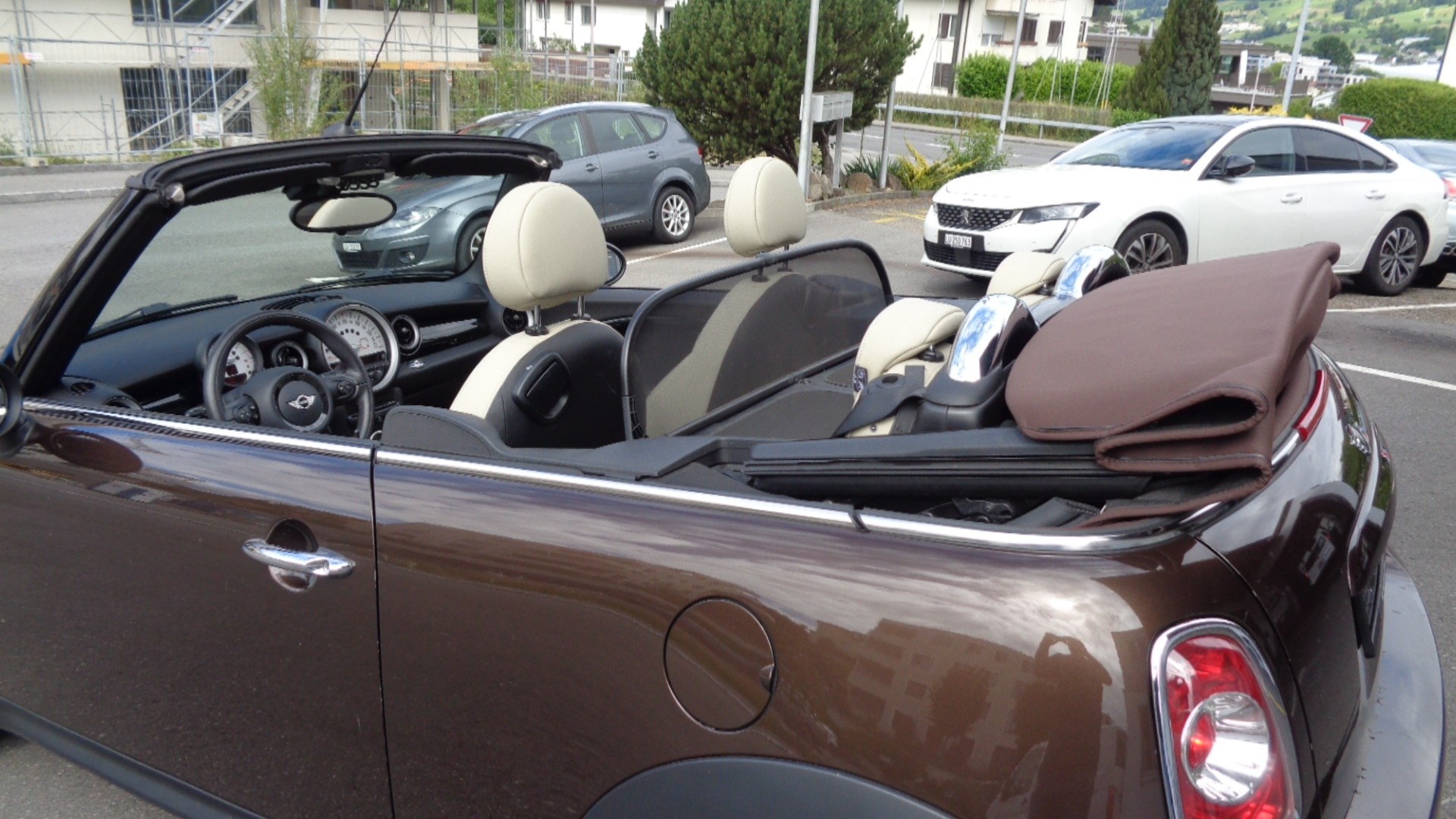 MINI Cooper S Cabriolet-image-6
