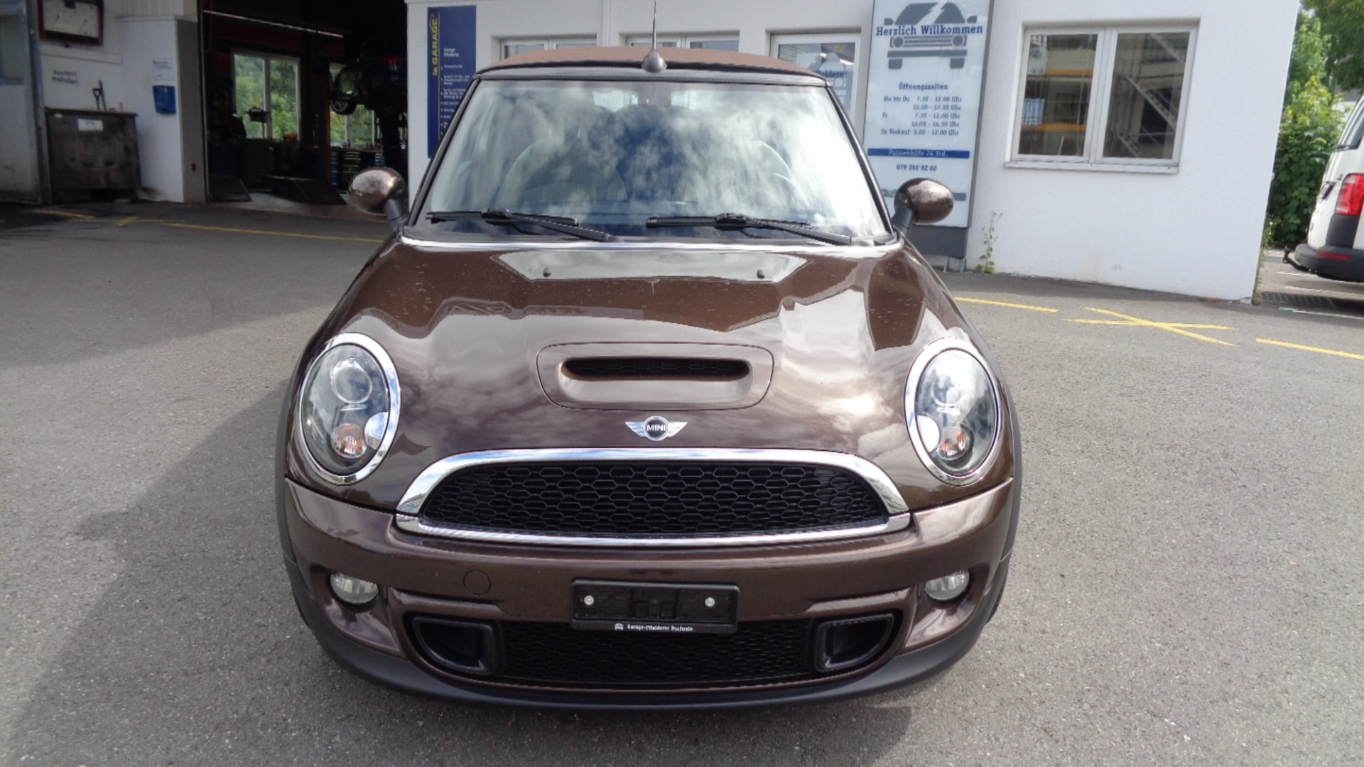 MINI Cooper S Cabriolet-image-5