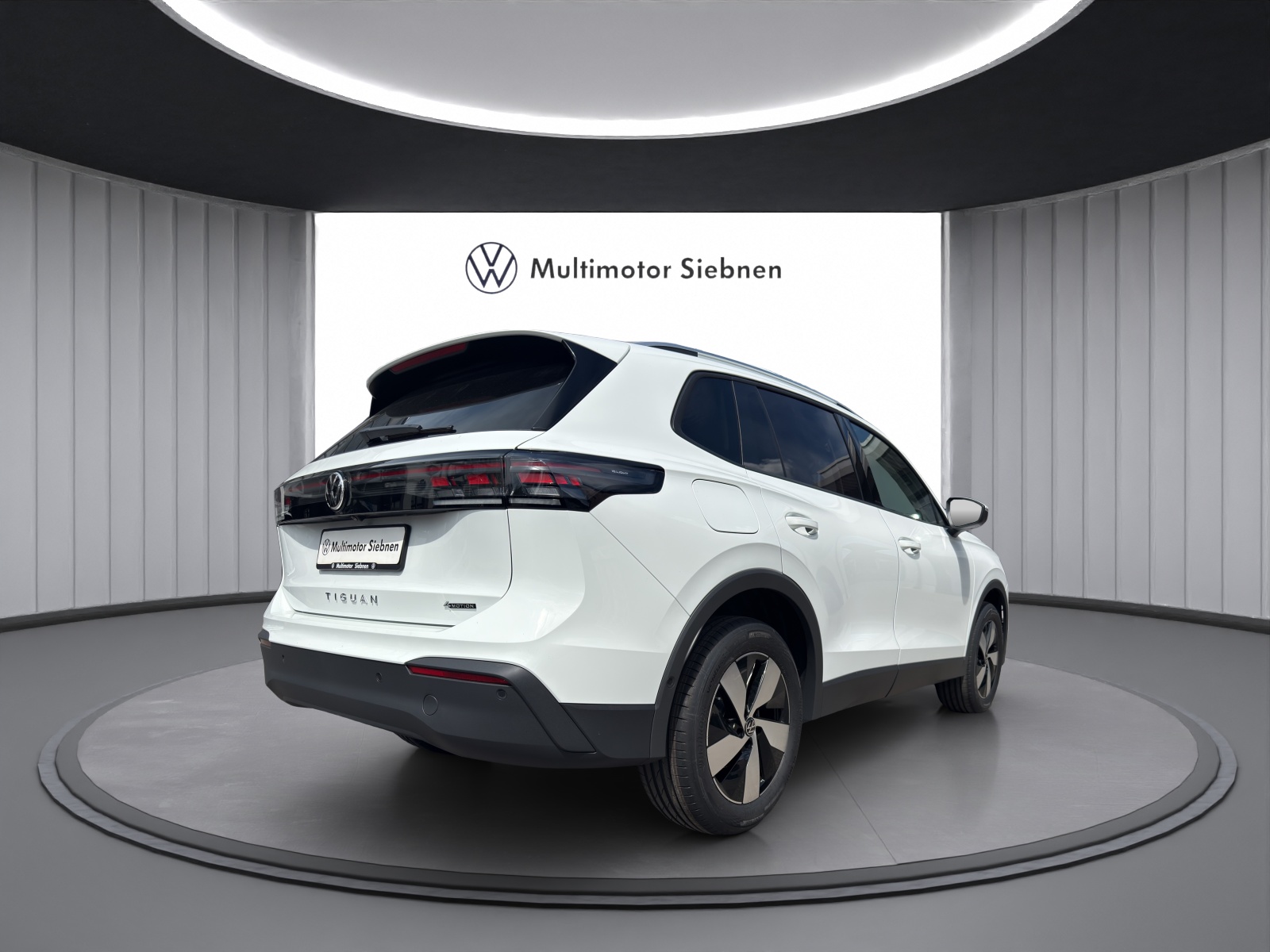 VW Tiguan 2.0 TSI DSG United 4Motion-image-4
