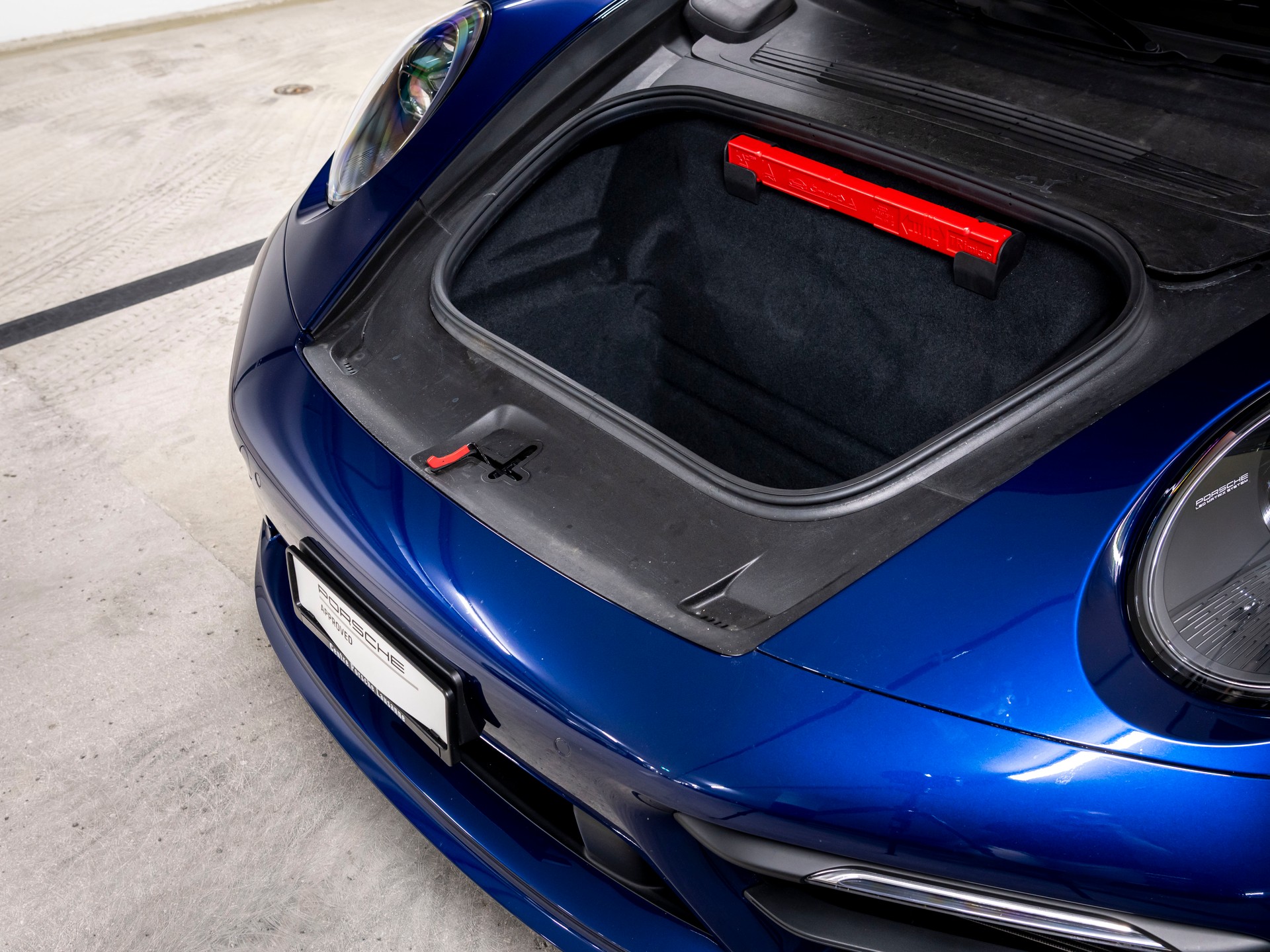 PORSCHE 911 Targa 4 PDK-image-9