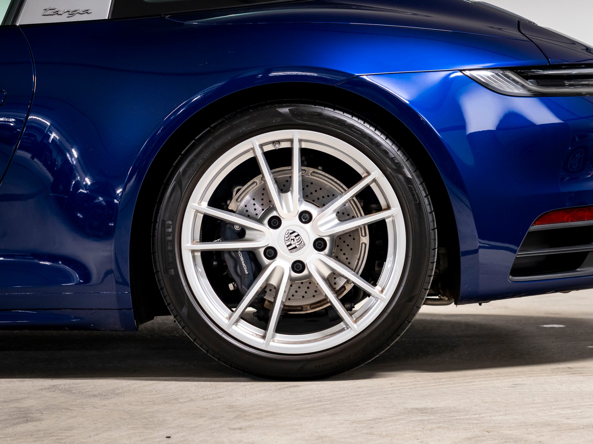 PORSCHE 911 Targa 4 PDK-image-8