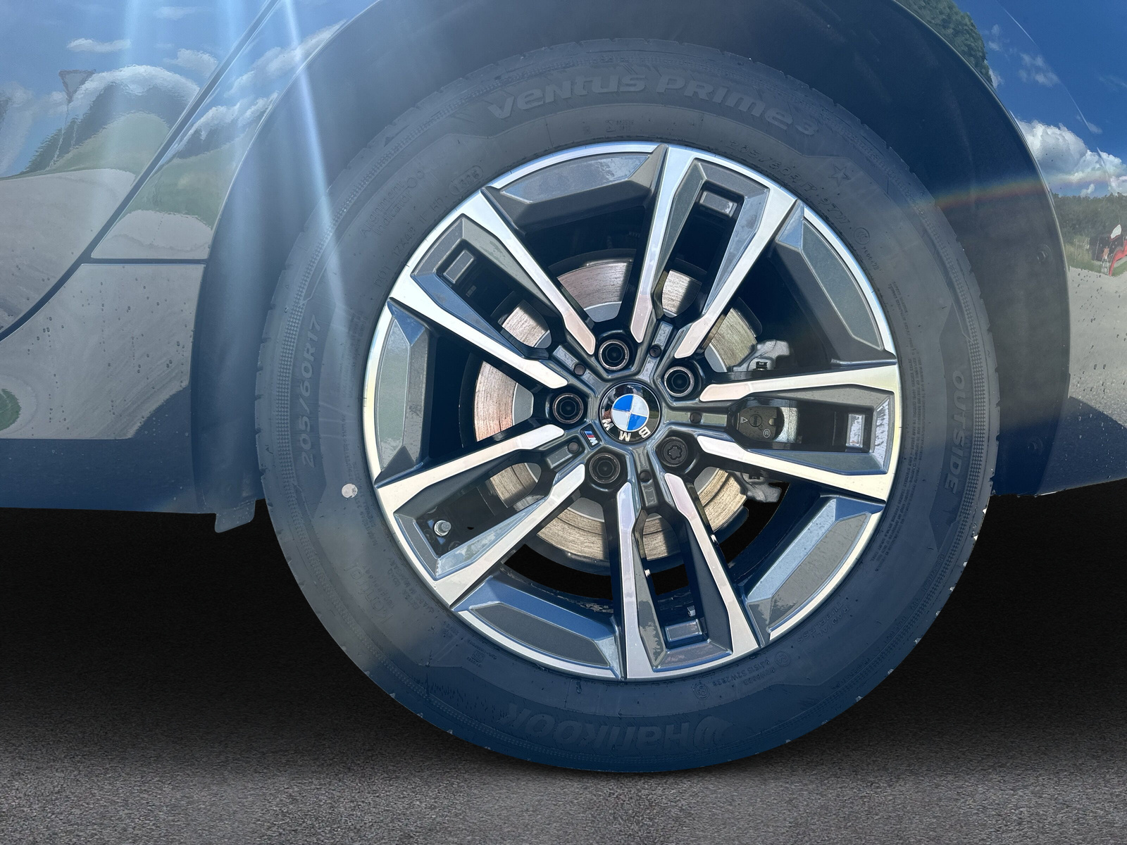 BMW 225e xDrive Active Tourer-image-9