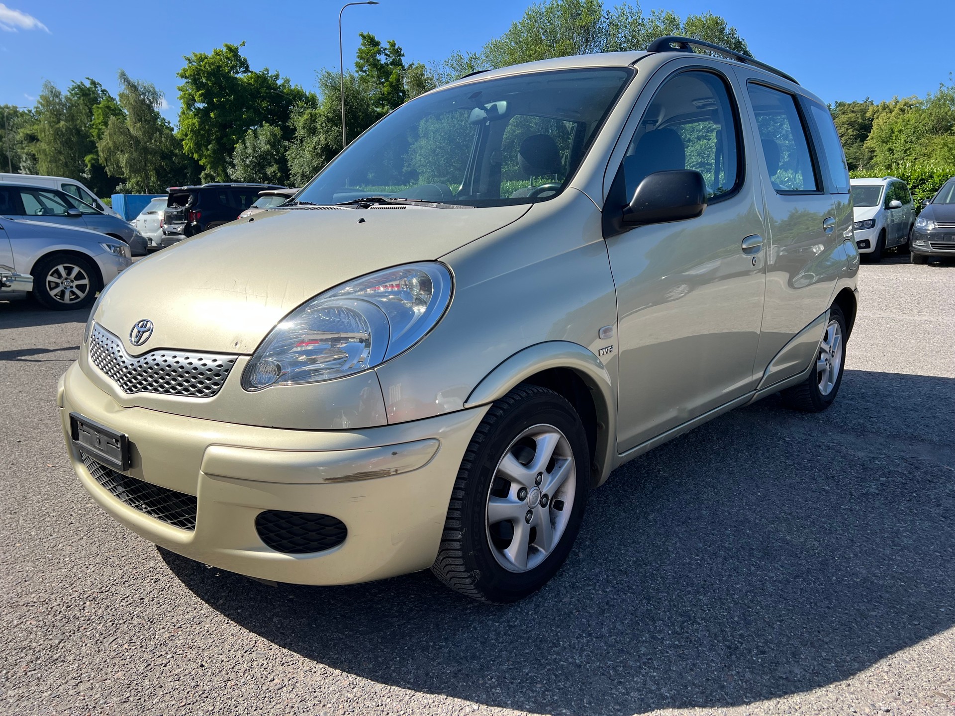 TOYOTA Yaris Verso 1.5 Linea Sol