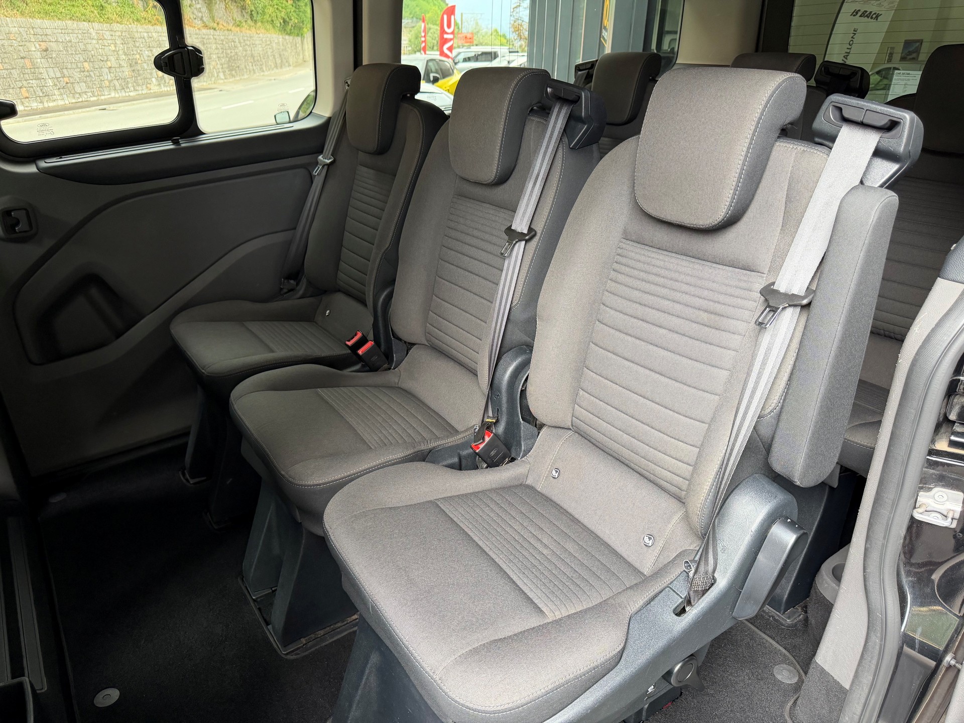 FORD Tourneo Custom 310 L2H1 Titanium-image-6