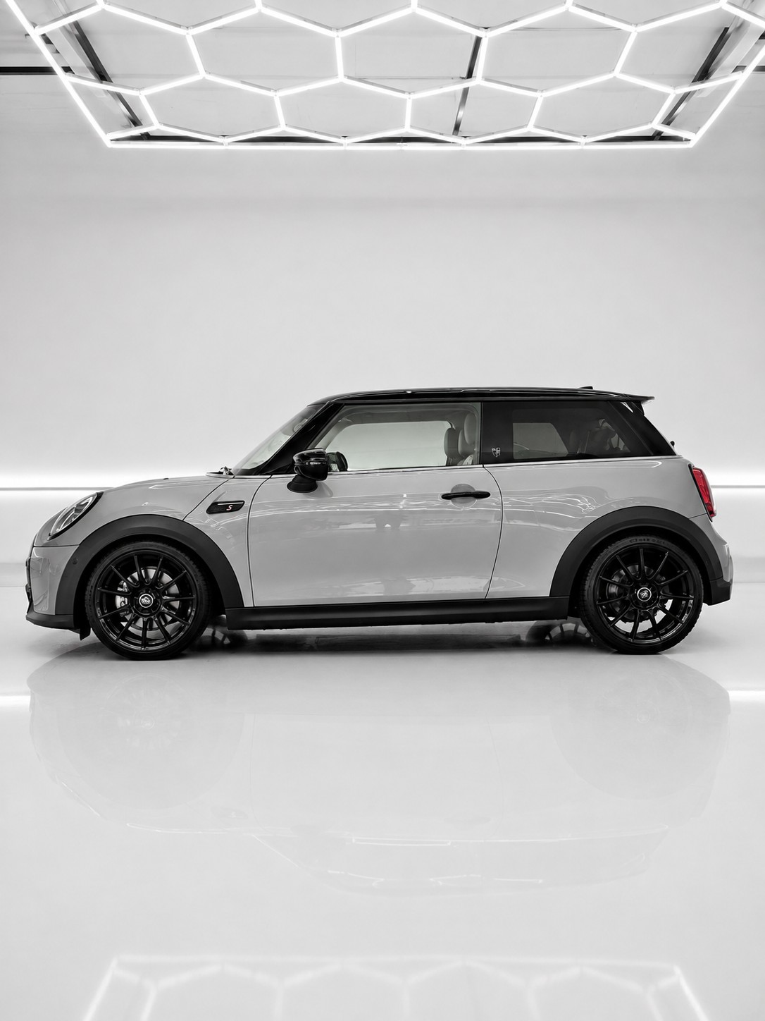 MINI Cooper S Trafalgar Edition Steptronic DKG-showroom-element-1