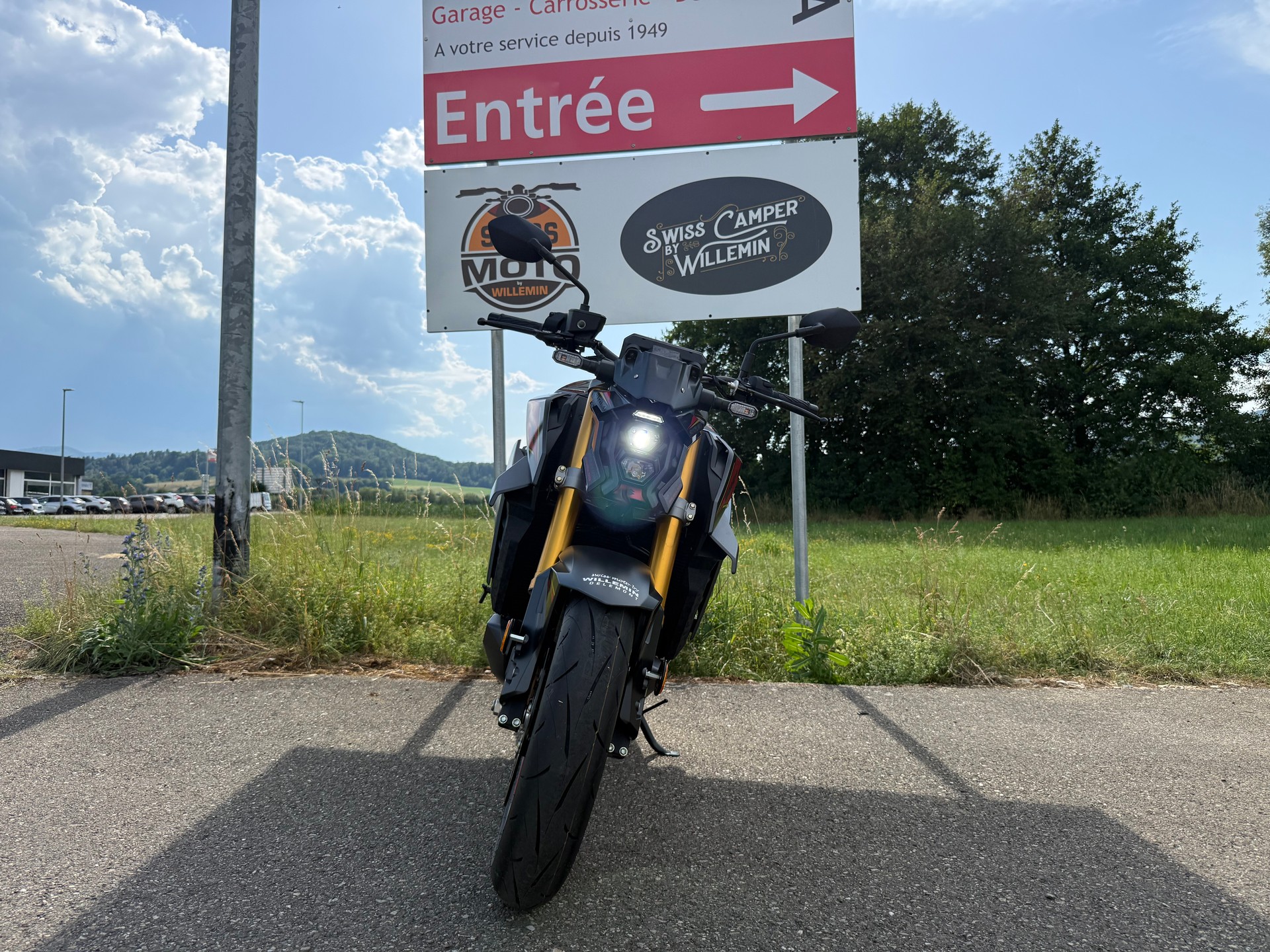 SUZUKI GSX-S 1000 EVO-image-9