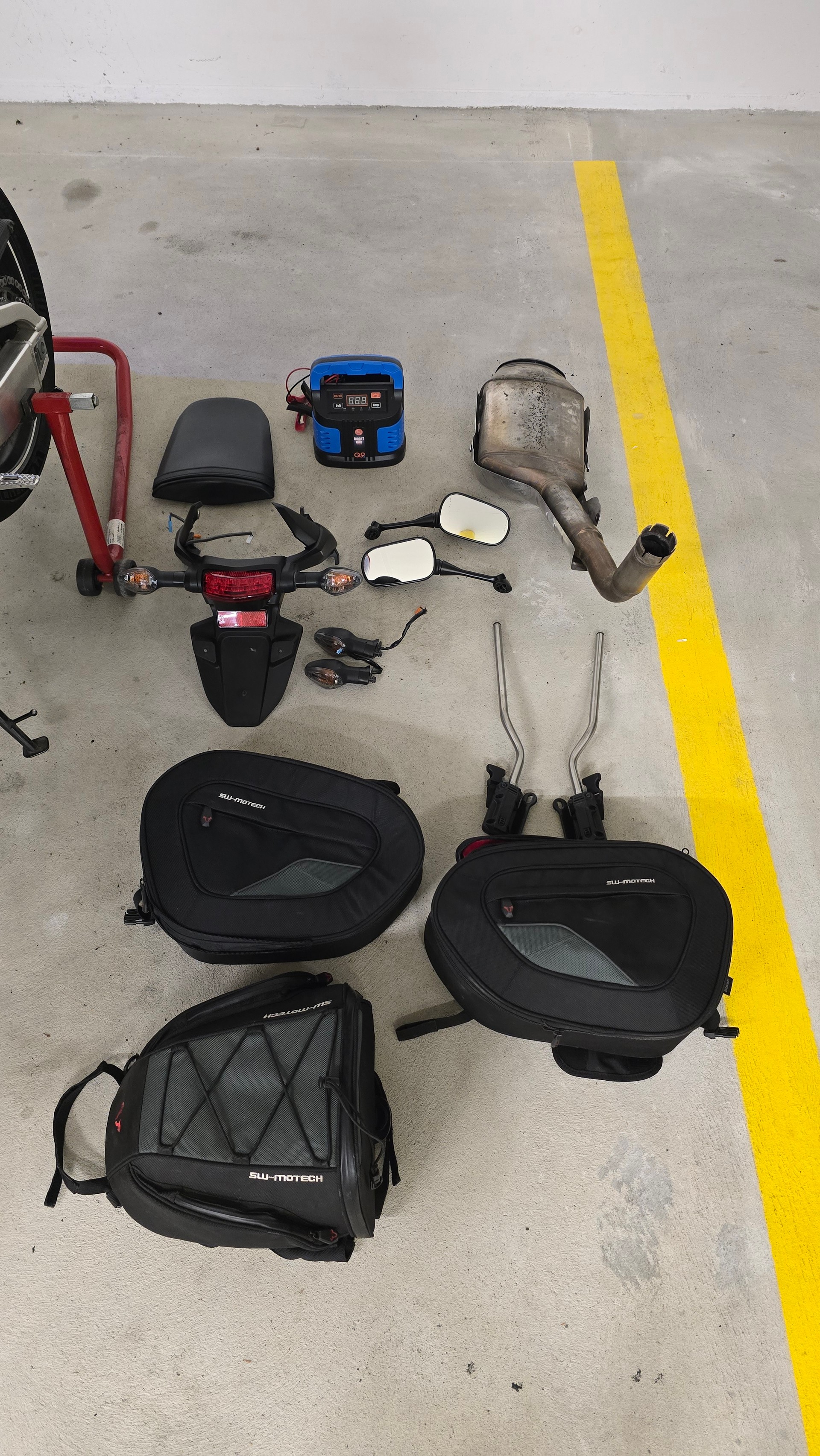 HONDA CBR 600 RA ABS-image-8