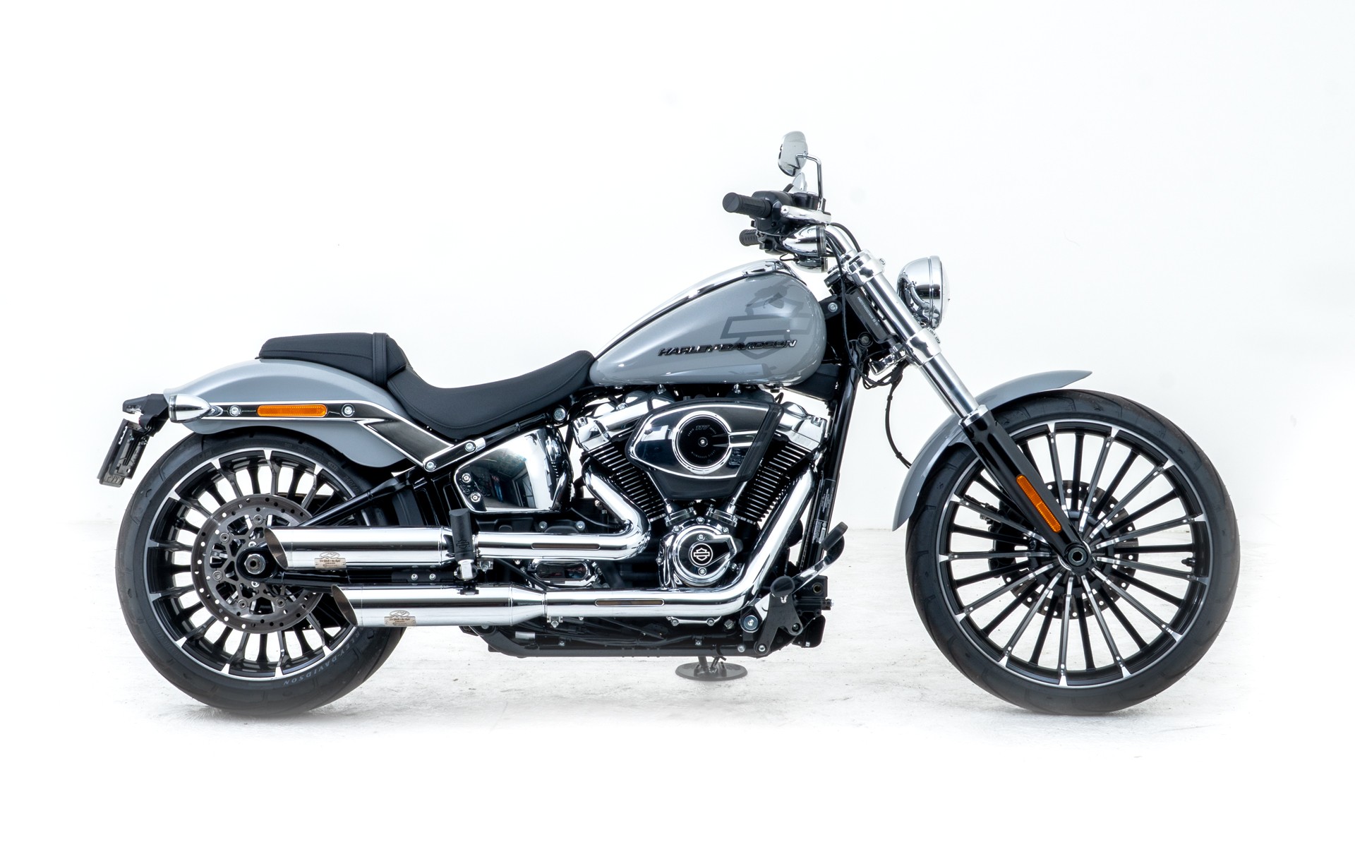 HARLEY-DAVIDSON FXBR Breakout 117ci-image-1
