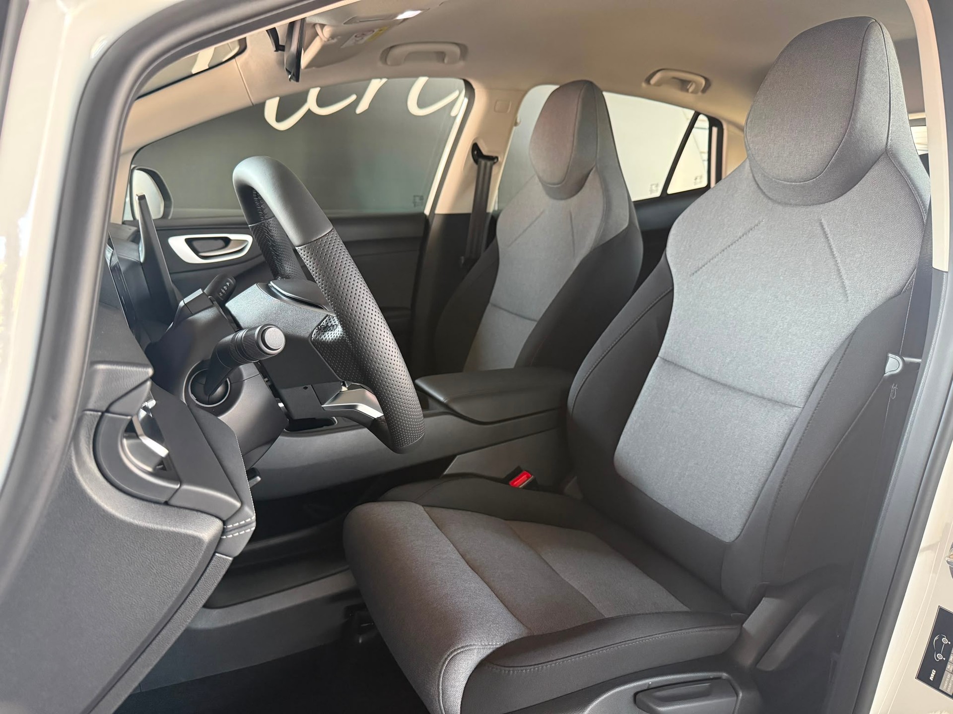 MG 4 EV Urban 43kWh Comfort-image-6