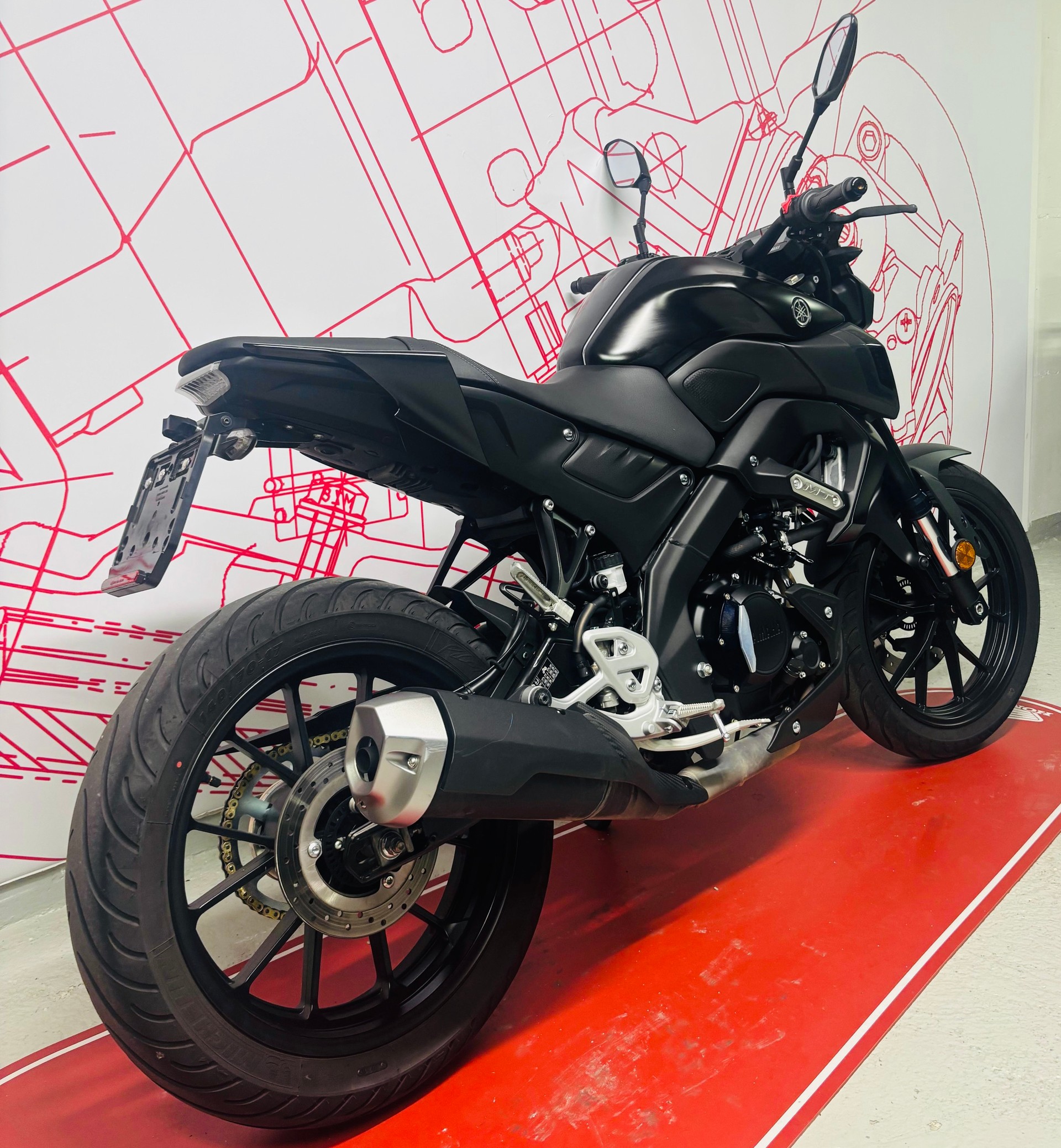 YAMAHA MT-125 ABS-image-2