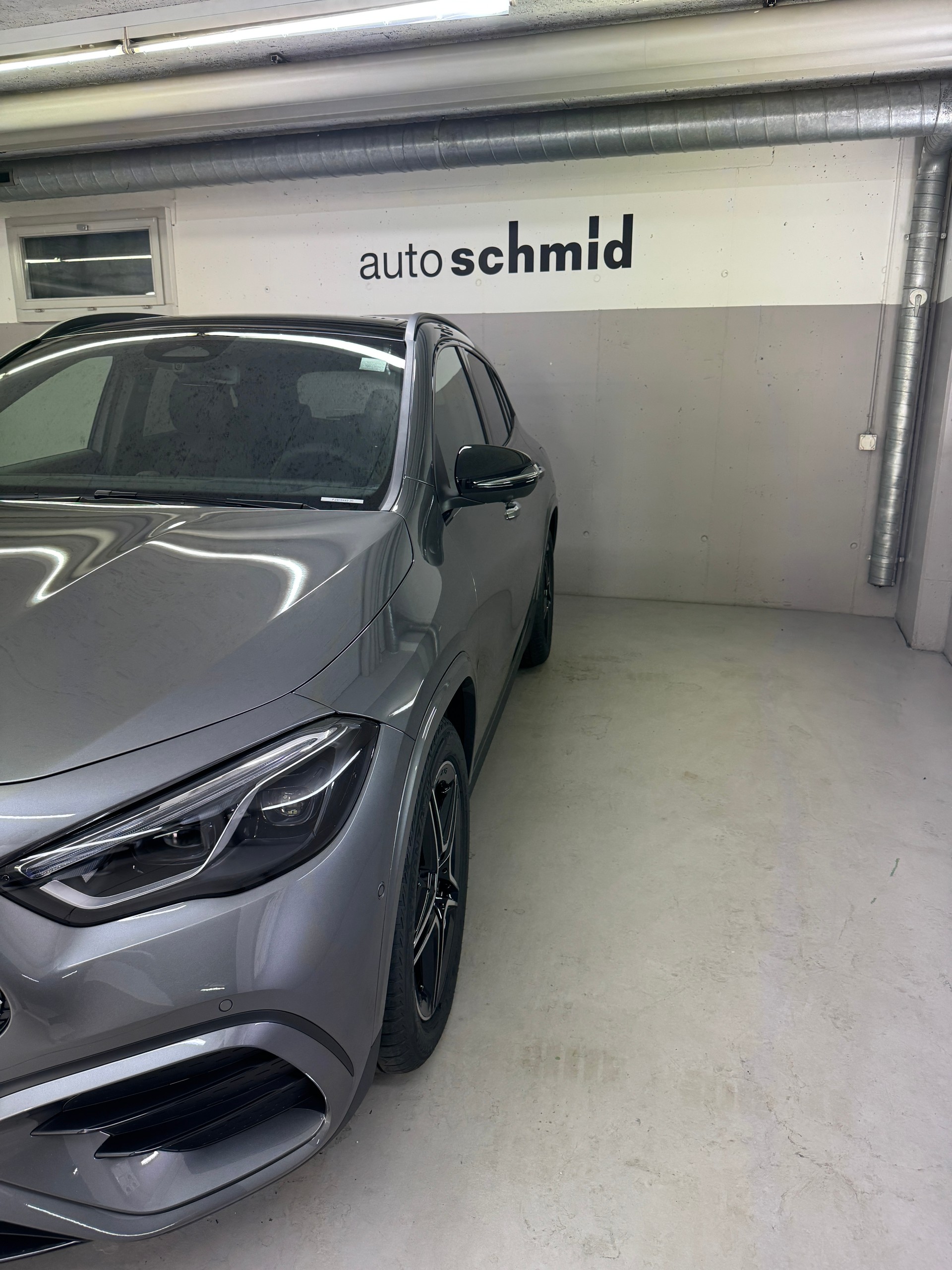 MERCEDES-BENZ GLA 250 4Matic Swiss Star-showroom-element-3