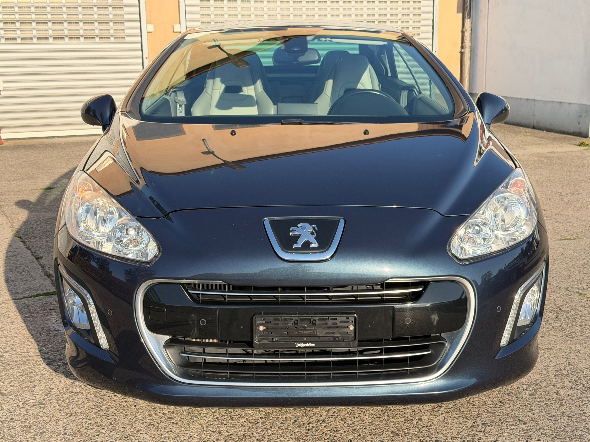 PEUGEOT 308 CC 1.6 16V Turbo Allure Automatic-image-5