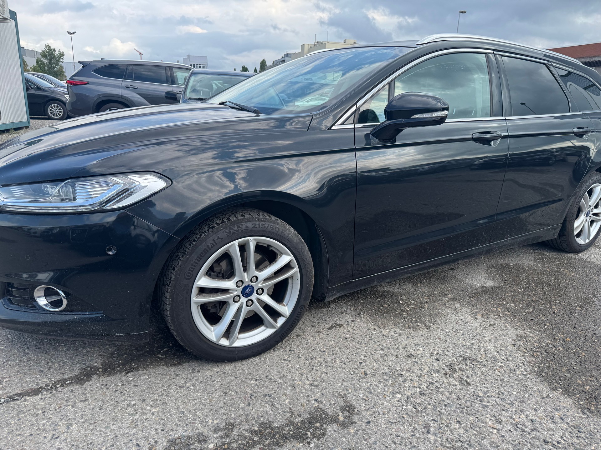 FORD Mondeo 2.0 EcoBoost SCTi Titanium Automatic-image-2