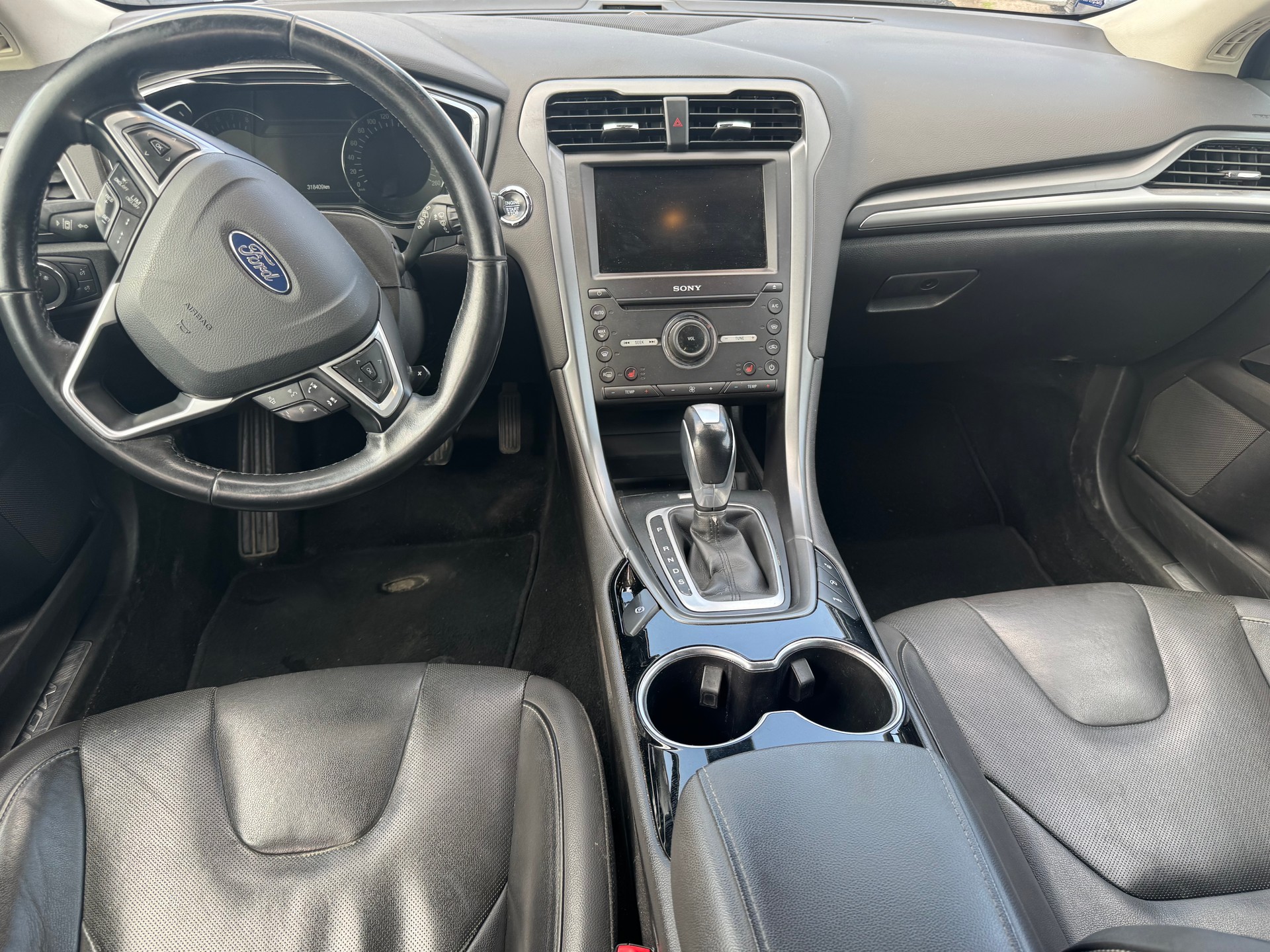 FORD Mondeo 2.0 EcoBoost SCTi Titanium Automatic-image-6