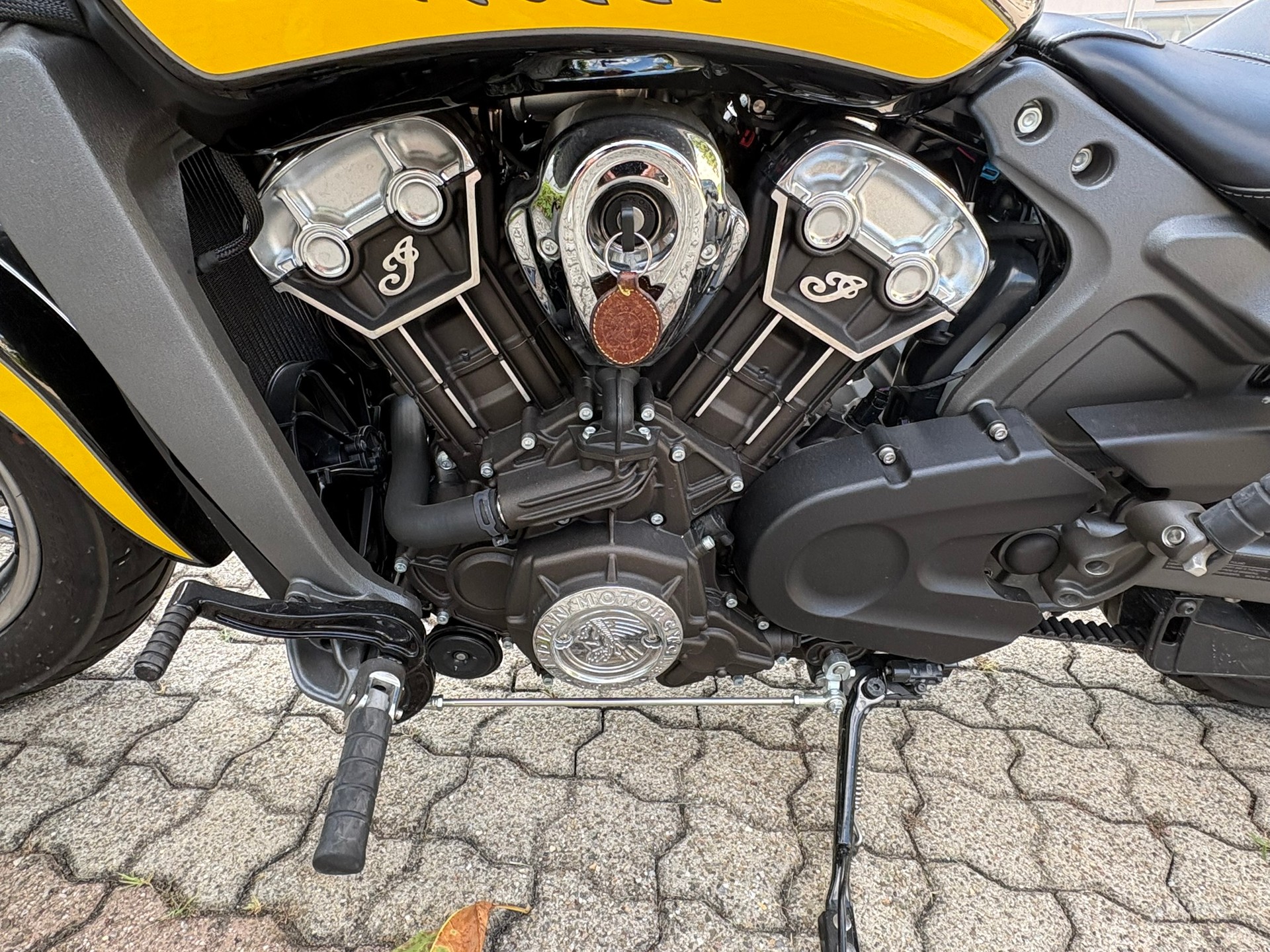 INDIAN Scout ABS-image-5