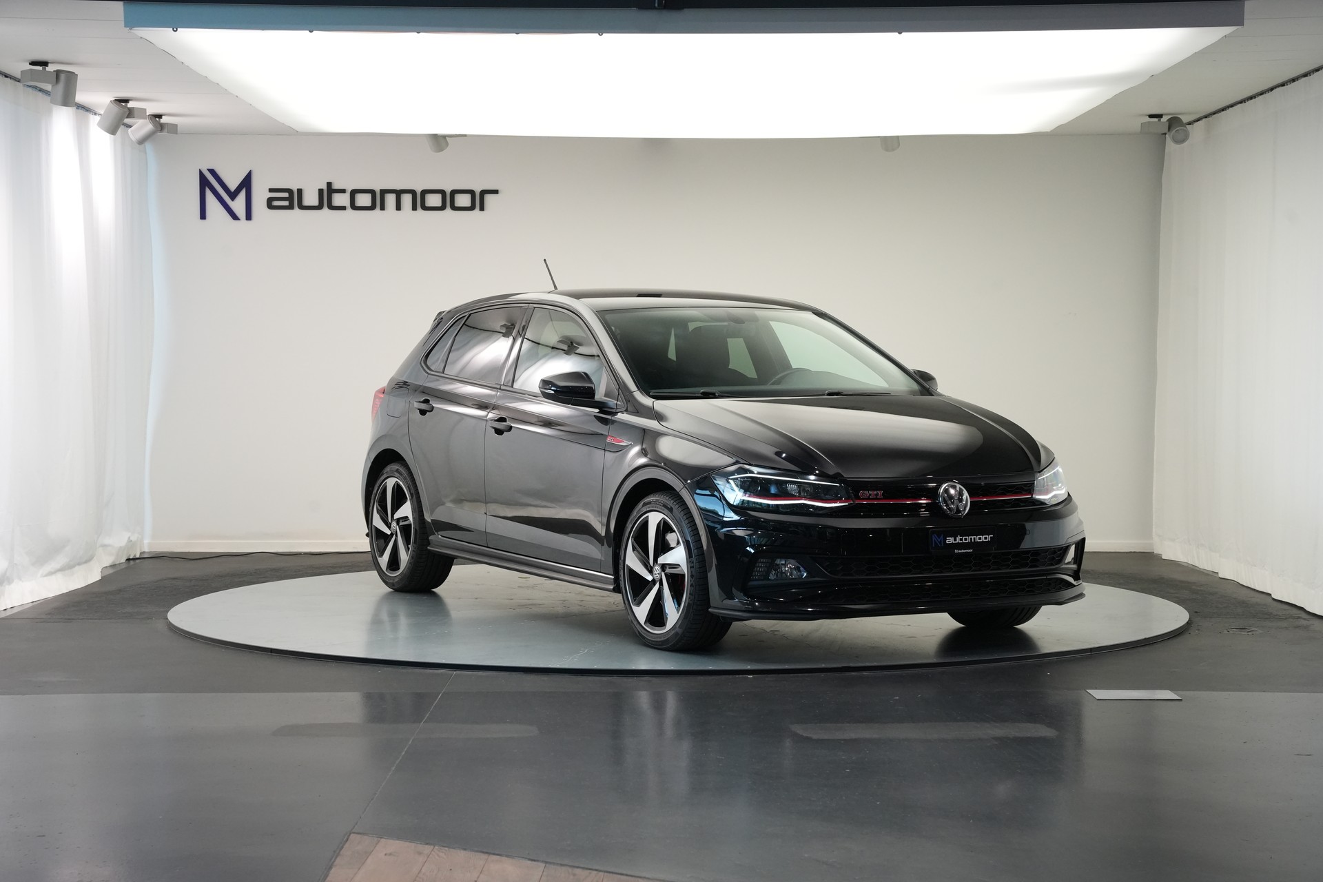 VW Polo 2.0 TSI GTI DSG *CH-Fahrzeug*-showroom-element-2