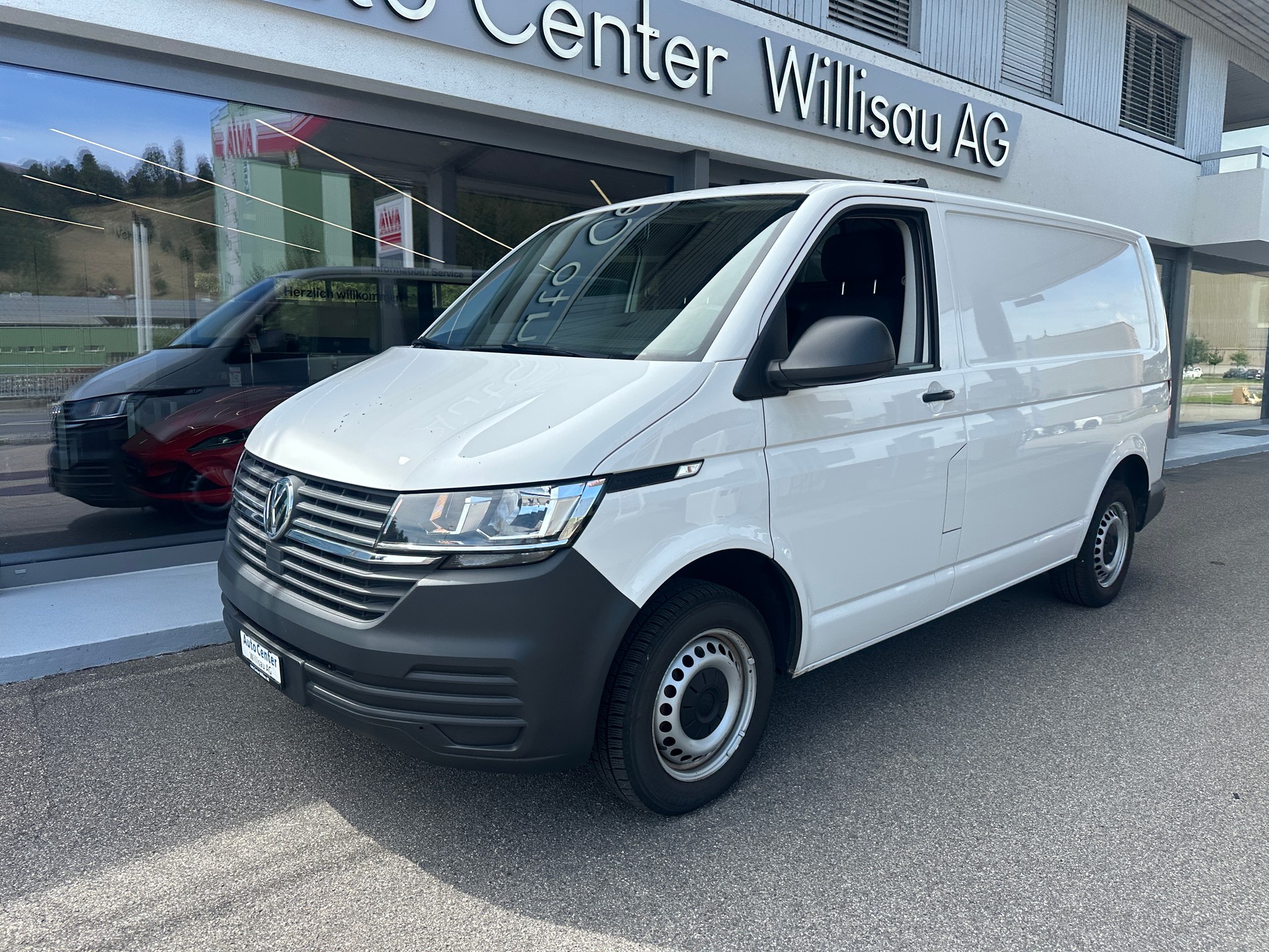 VW T6.1 2.0 TDI 3000 Kasten-showroom-element-1