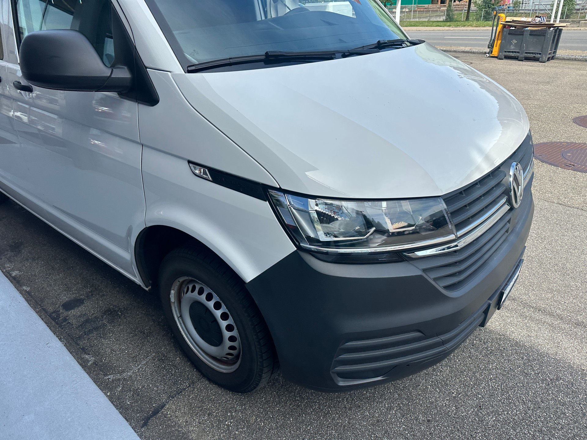 VW T6.1 2.0 TDI 3000 Kasten-showroom-element-3