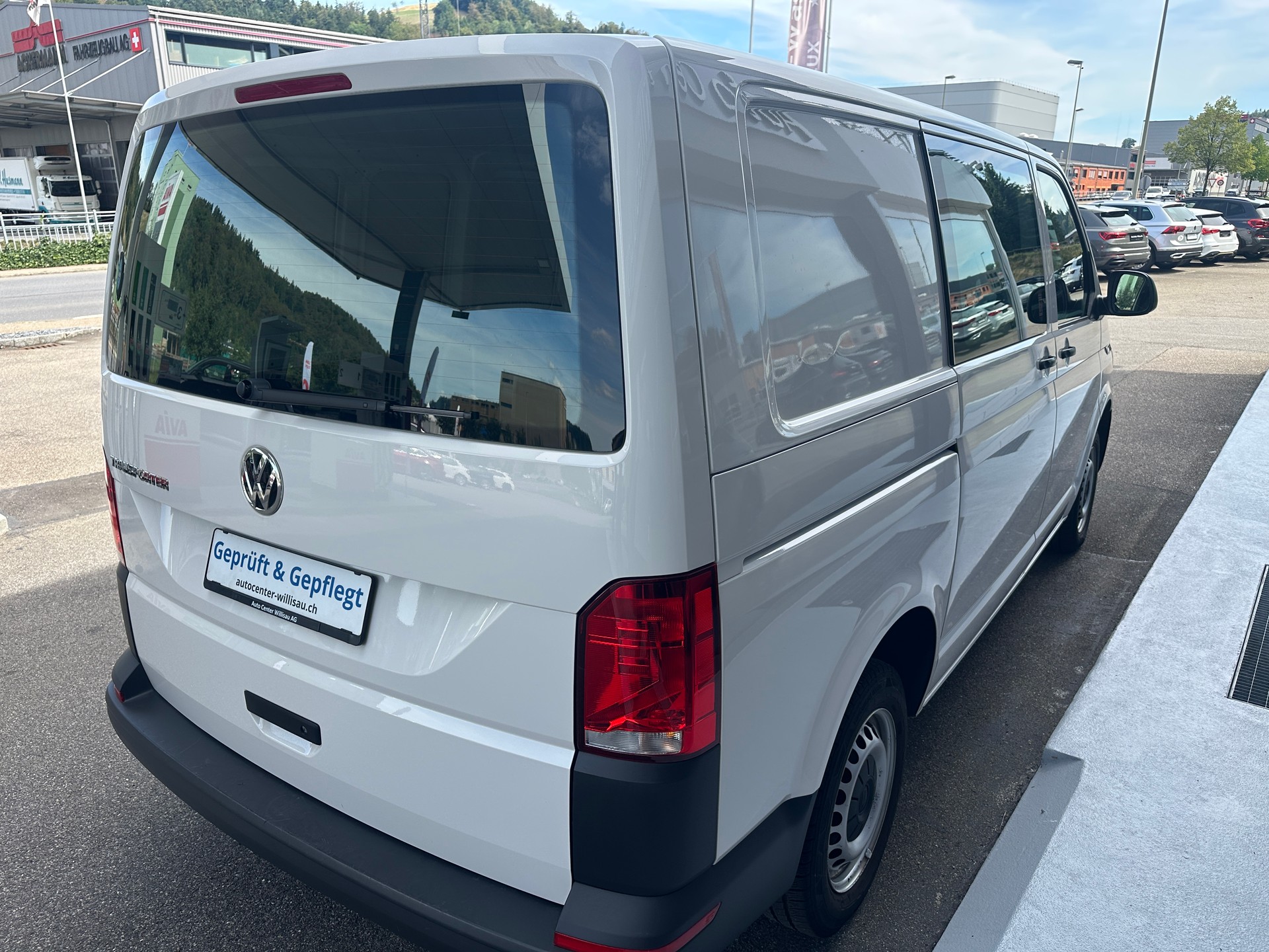 VW T6.1 2.0 TDI 3000 Kasten-image-9