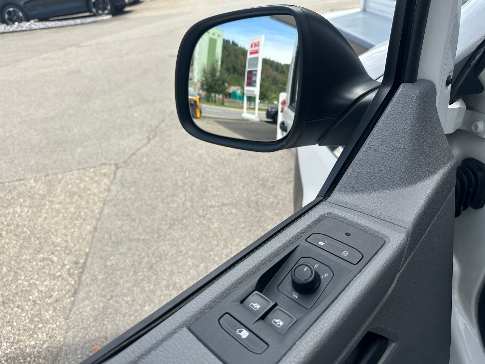 VW T6.1 2.0 TDI 3000 Kasten-image-11