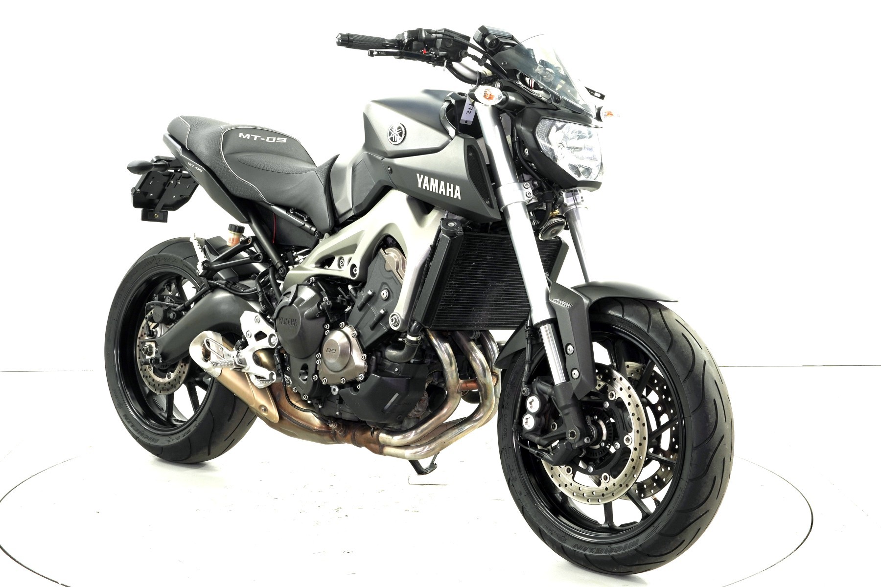 YAMAHA MT-09 ABS-image-1
