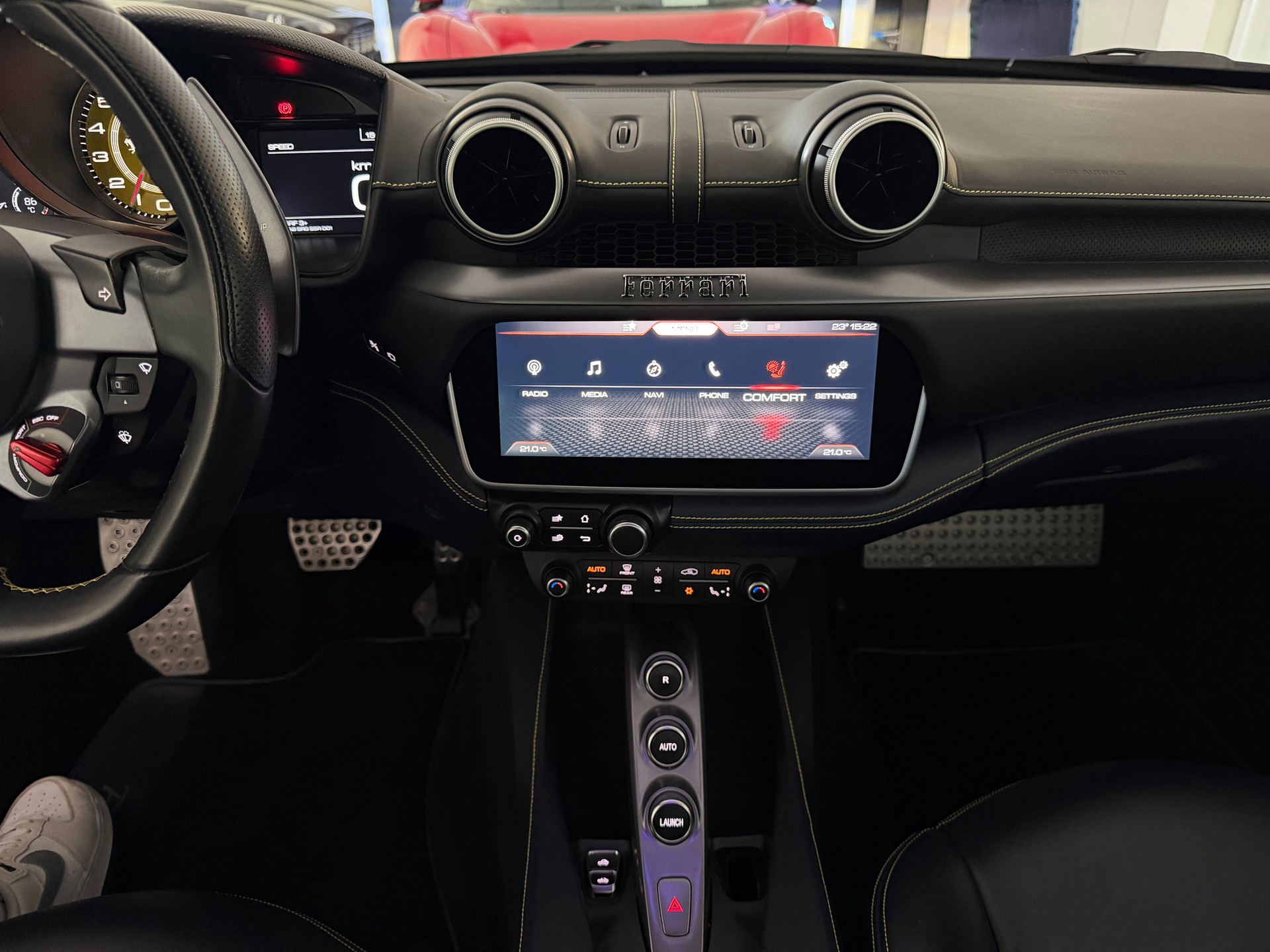 FERRARI Portofino 3.9 V8 T-image-9