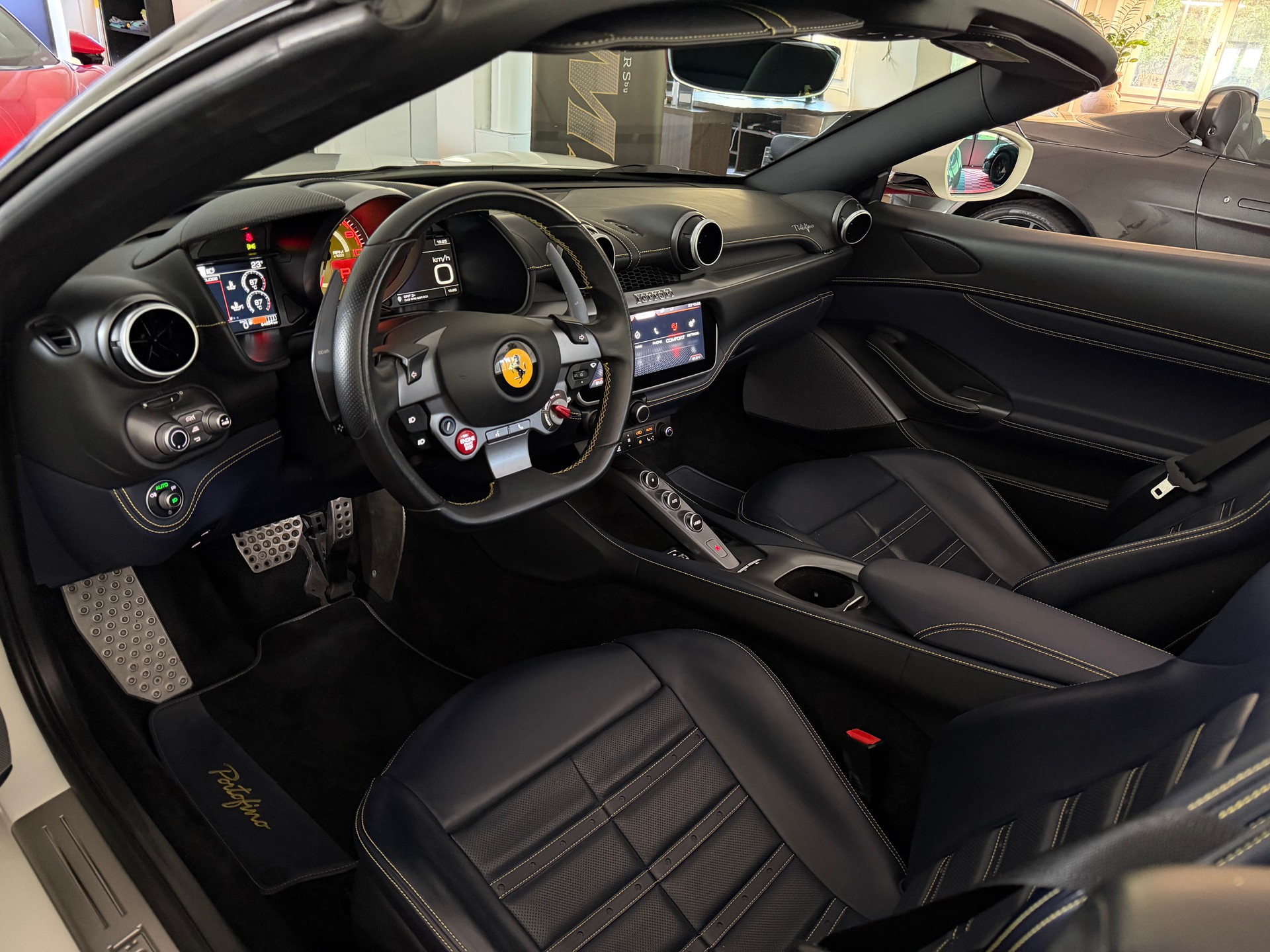 FERRARI Portofino 3.9 V8 T-image-8